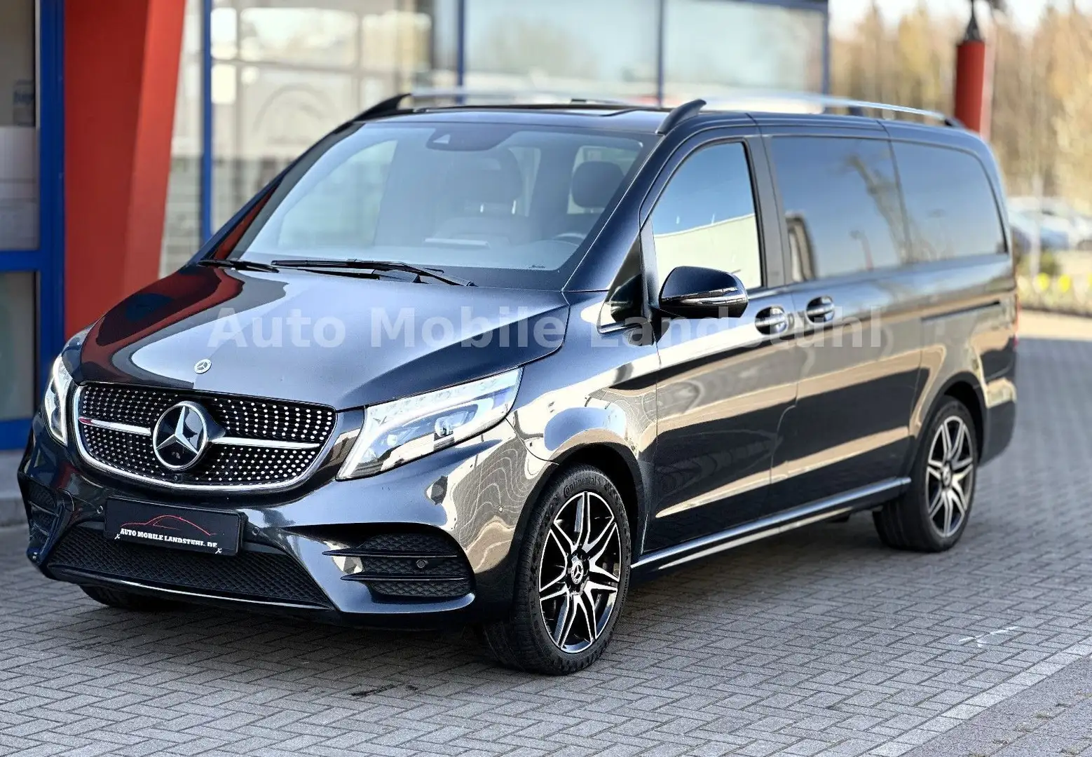 Mercedes-Benz V 300 *9G*AMG-LINE*BURMEST*LANG*360*ACC*ABNAHK*19 Grau - 1