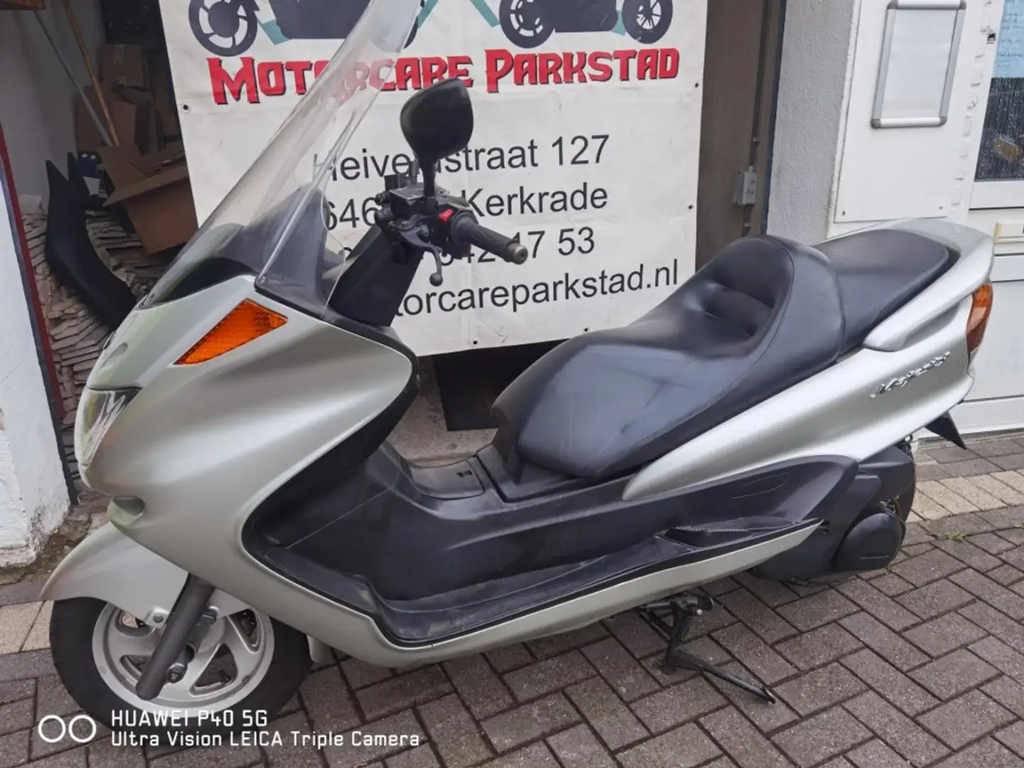 Yamaha Majesty 250 Grijs - 2