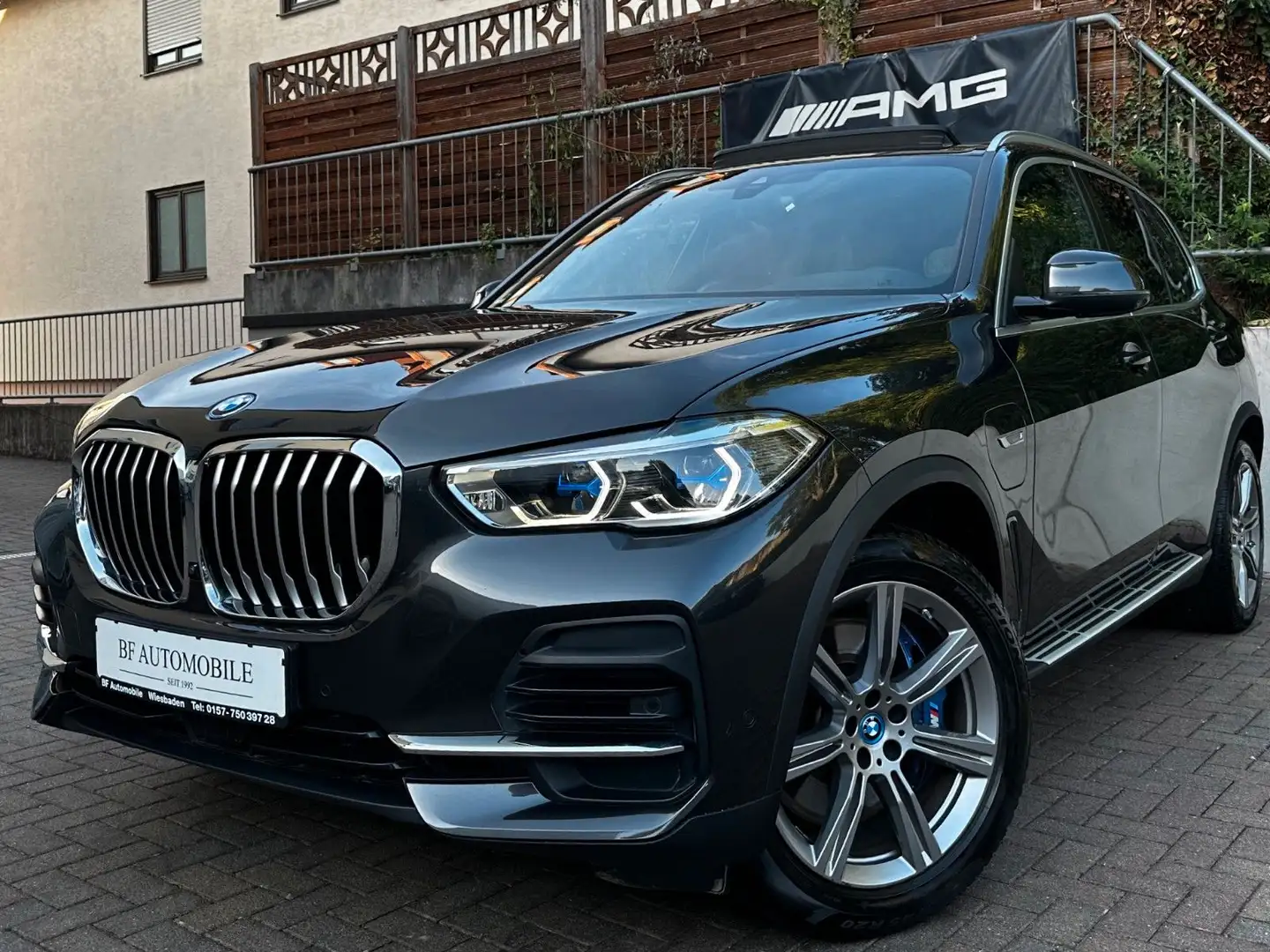 BMW X5 xDr45e PANO*Laser*Sitzklima*Softcl*HiFi*360° Grijs - 2