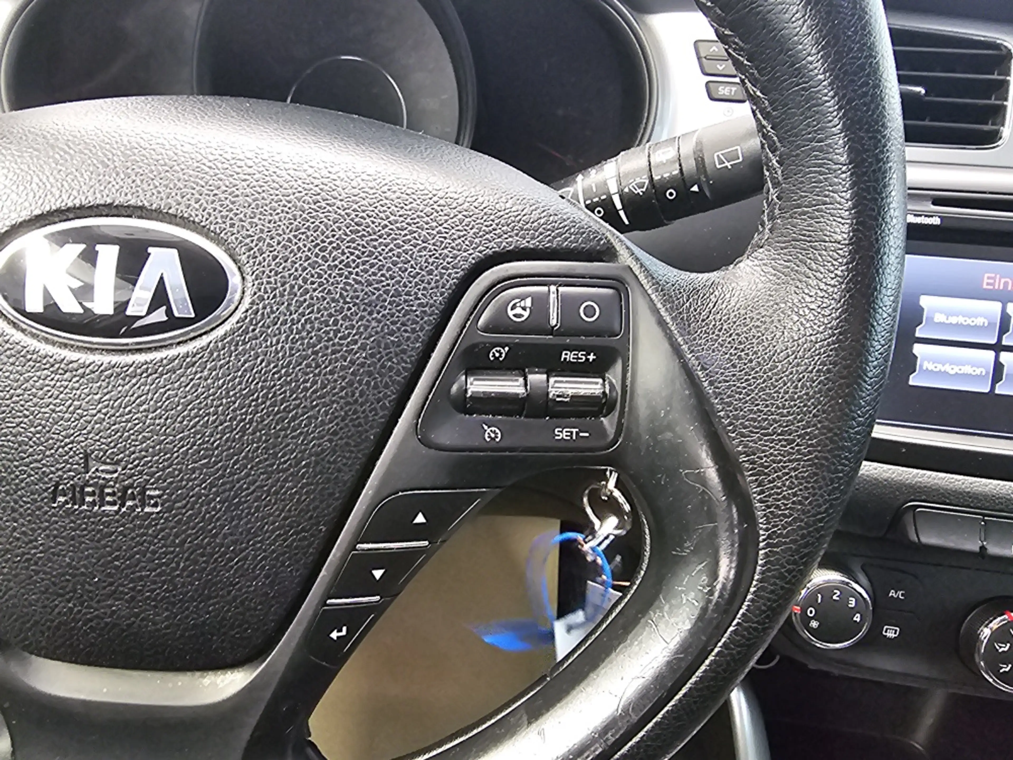 Kia Ceed / cee'd — photo 12