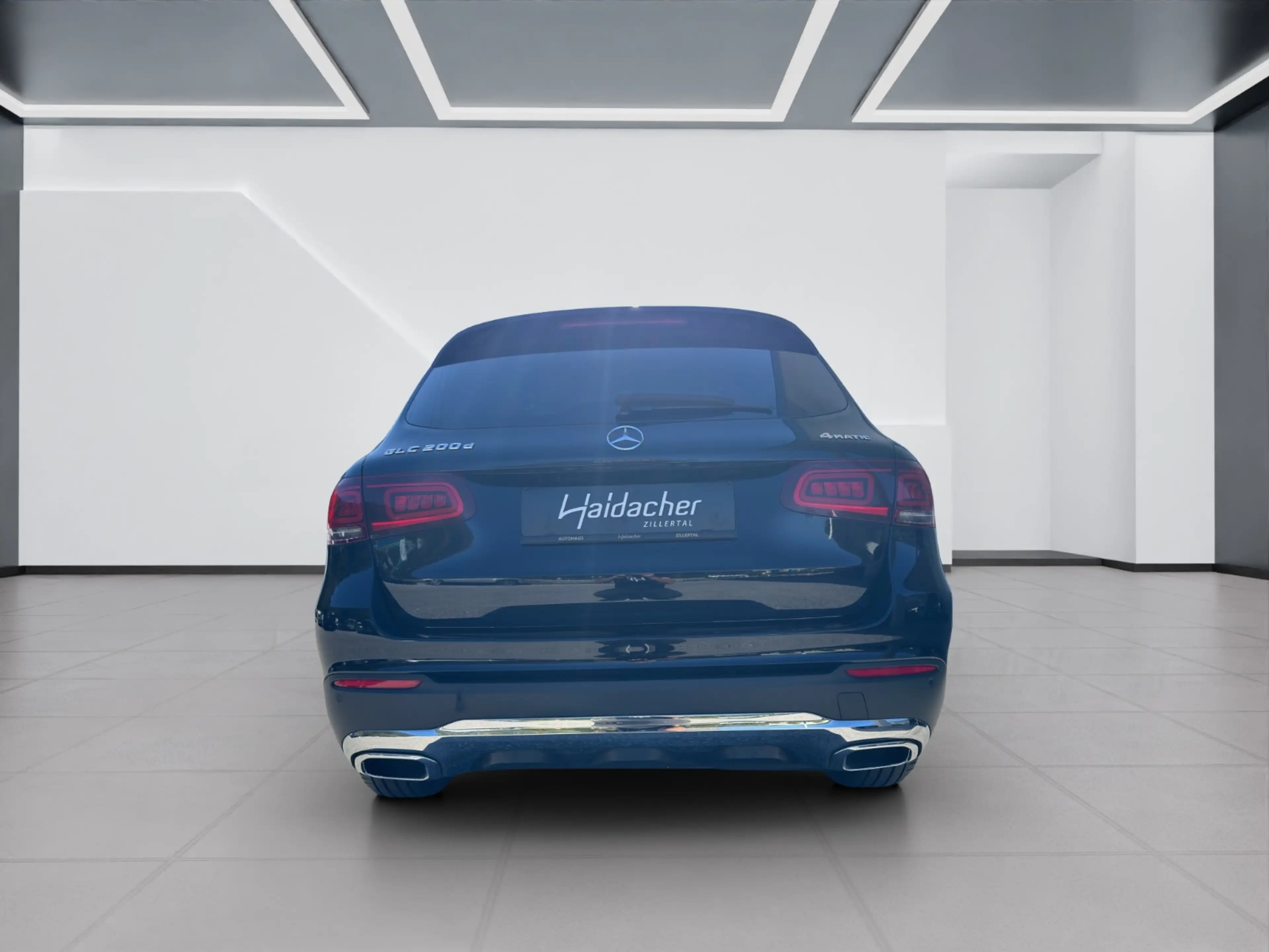 Mercedes-Benz GLC 200 d 4MATIC RKam Klima Shz eHeck — photo 6