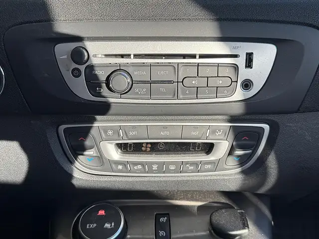 Renault Scenic view 11