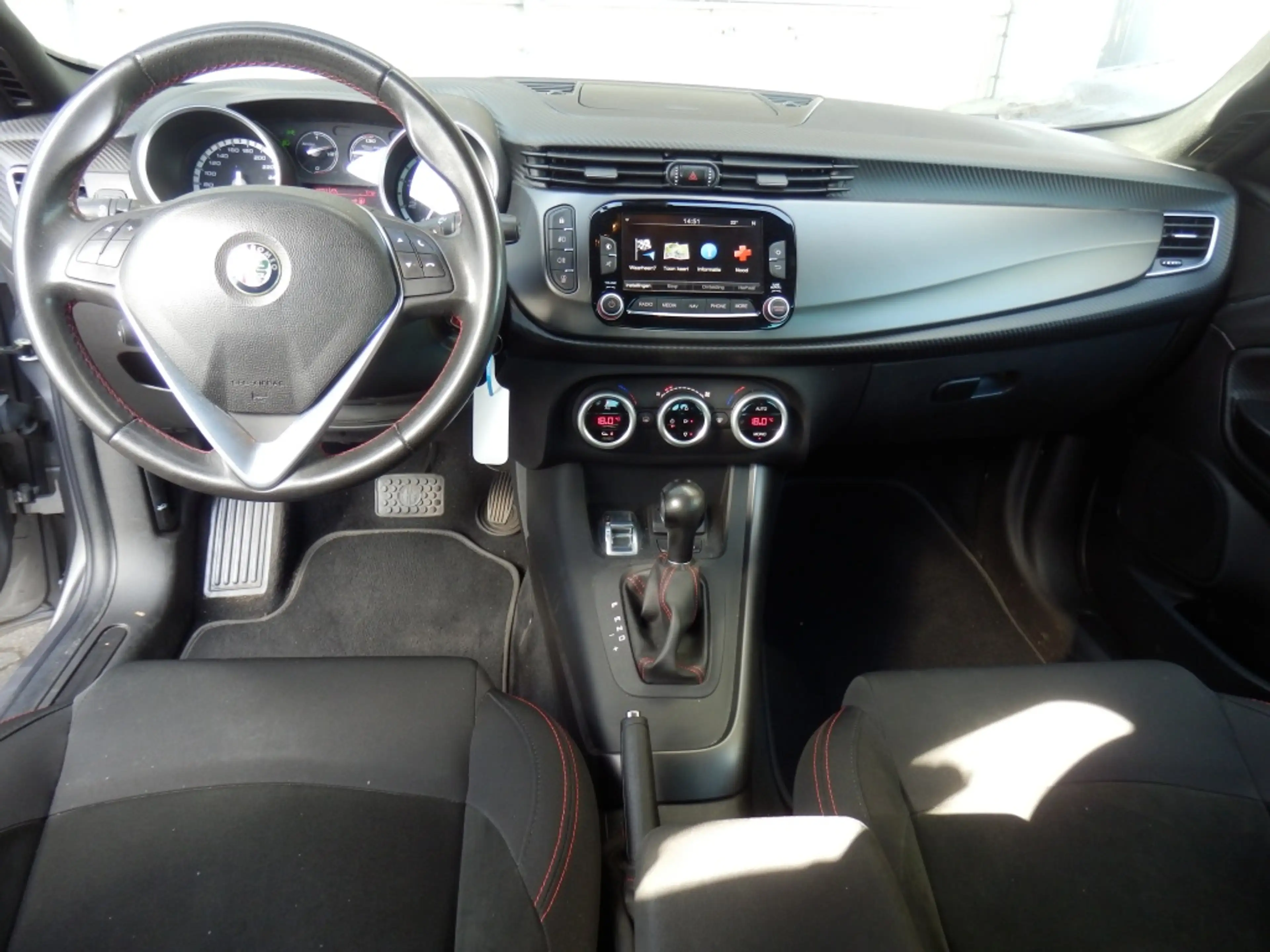 Alfa Romeo Giulietta 1.4 T Sprint 170 pk. I Automaat I 1e eigenaar I de — photo 12