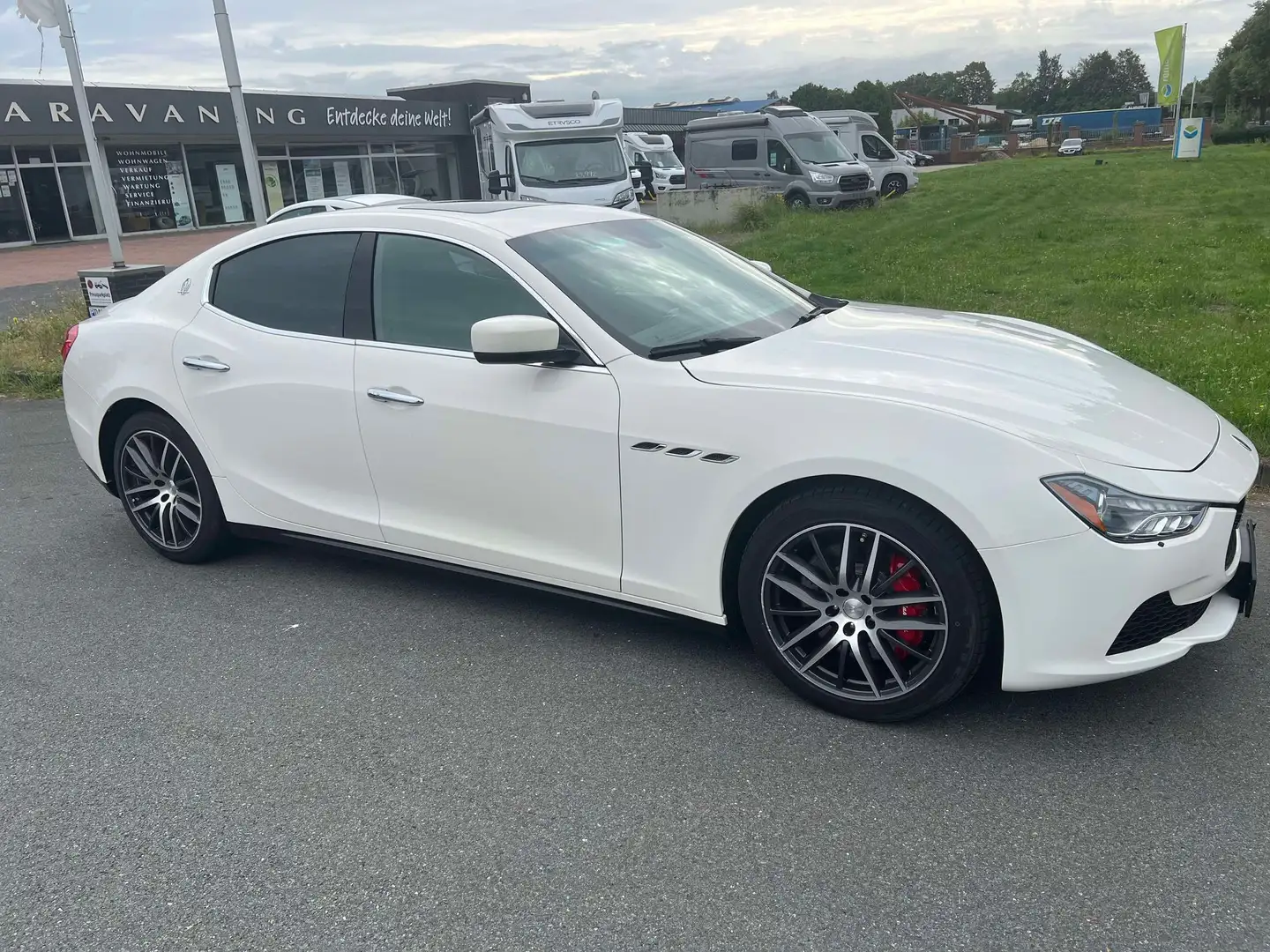 Maserati Ghibli 3.0 V6 Automatik Leder Weiß - 2