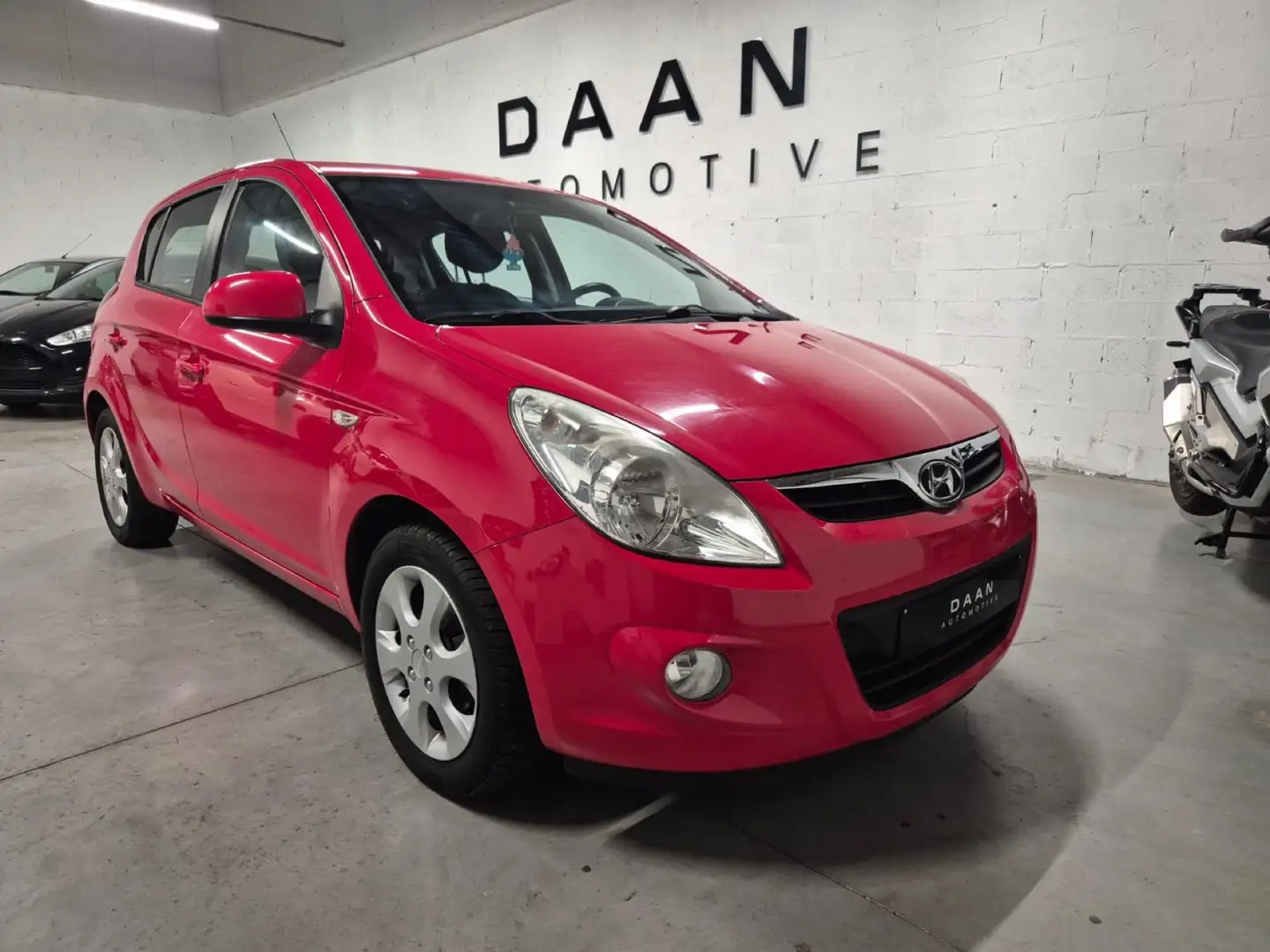 Hyundai i20 1.4 CRDi Lounge - 1