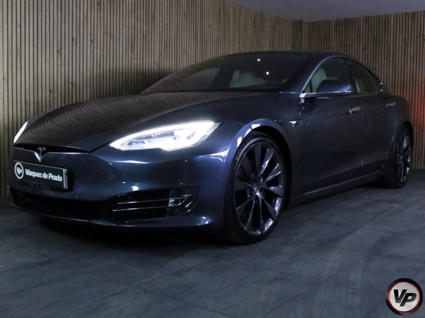 Tesla Model S Berlina Automático de 5 Puertas Gris - 1