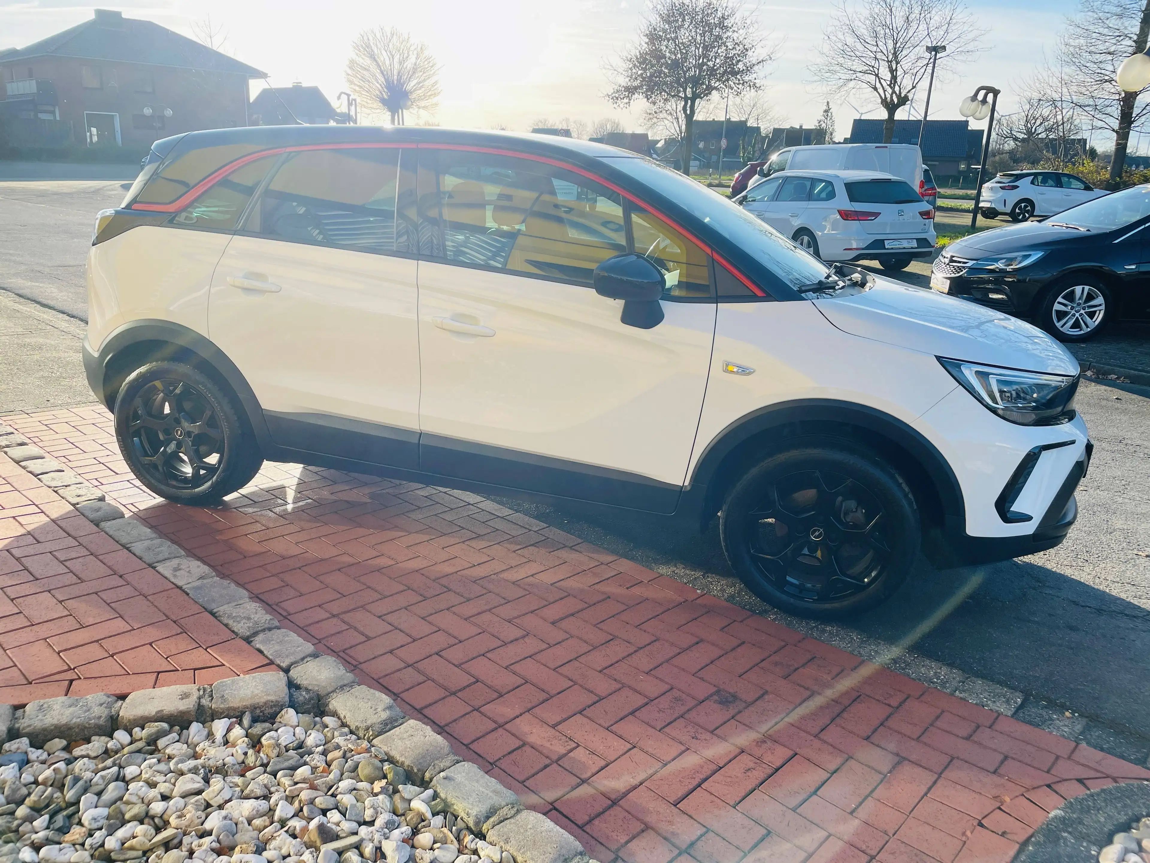 Opel Crossland X GS Line — photo 3