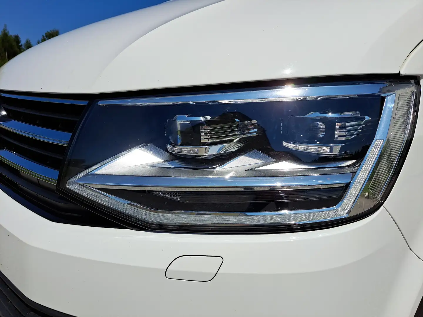 Volkswagen T6 Multivan Edition 2,0 TDI DSG - 1