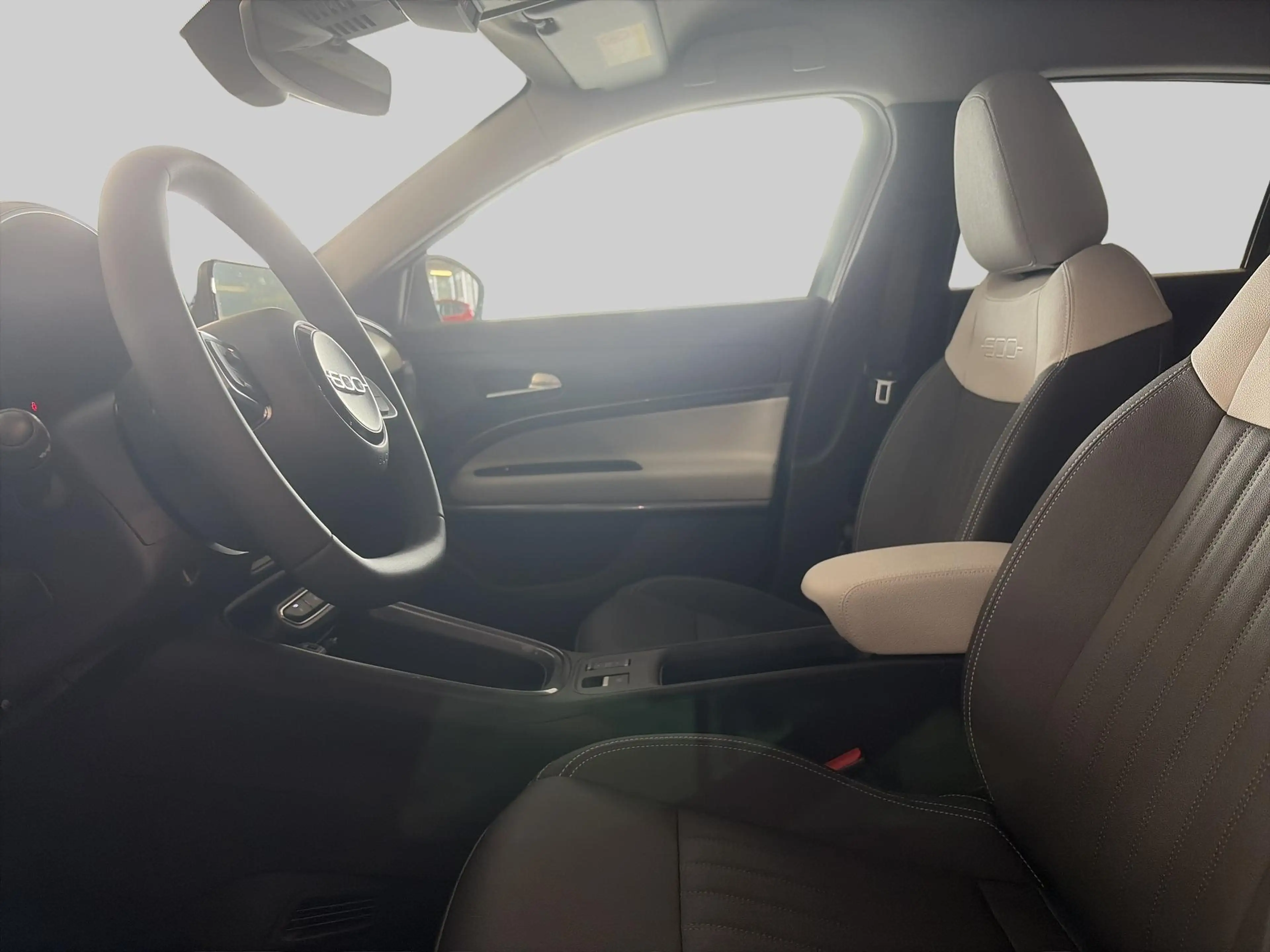 Fiat 600e La Prima, (2026) La Prima, (2026) | 10,25" touchsc — photo 12