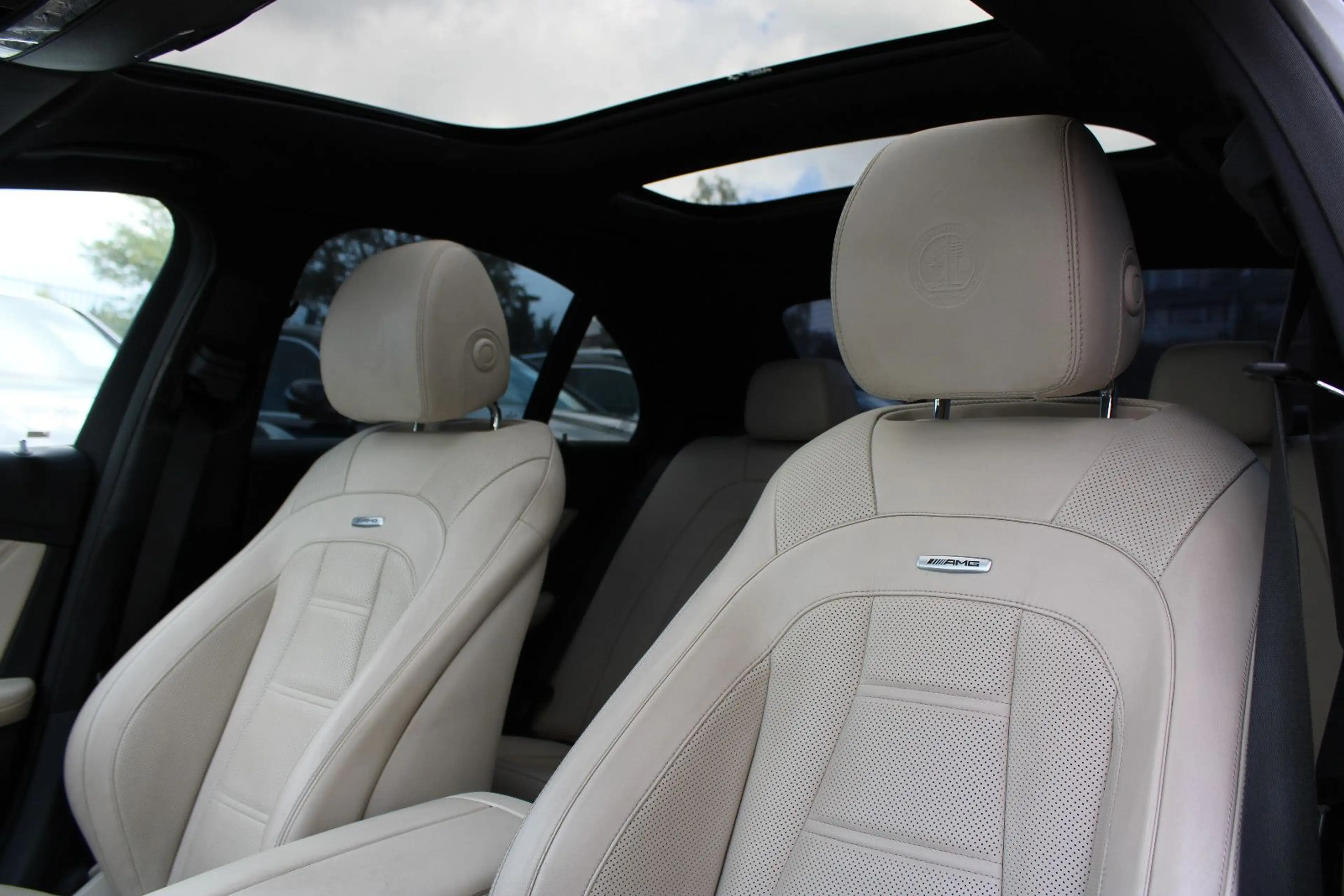 Mercedes-Benz E 63 AMG E 63 S AMG 4Matic+/VOLLAUSSTATTUNG — photo 12
