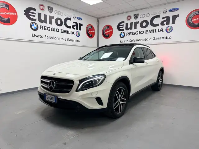 Mercedes-Benz GLA 200 GLA 200 d Automatic Premium