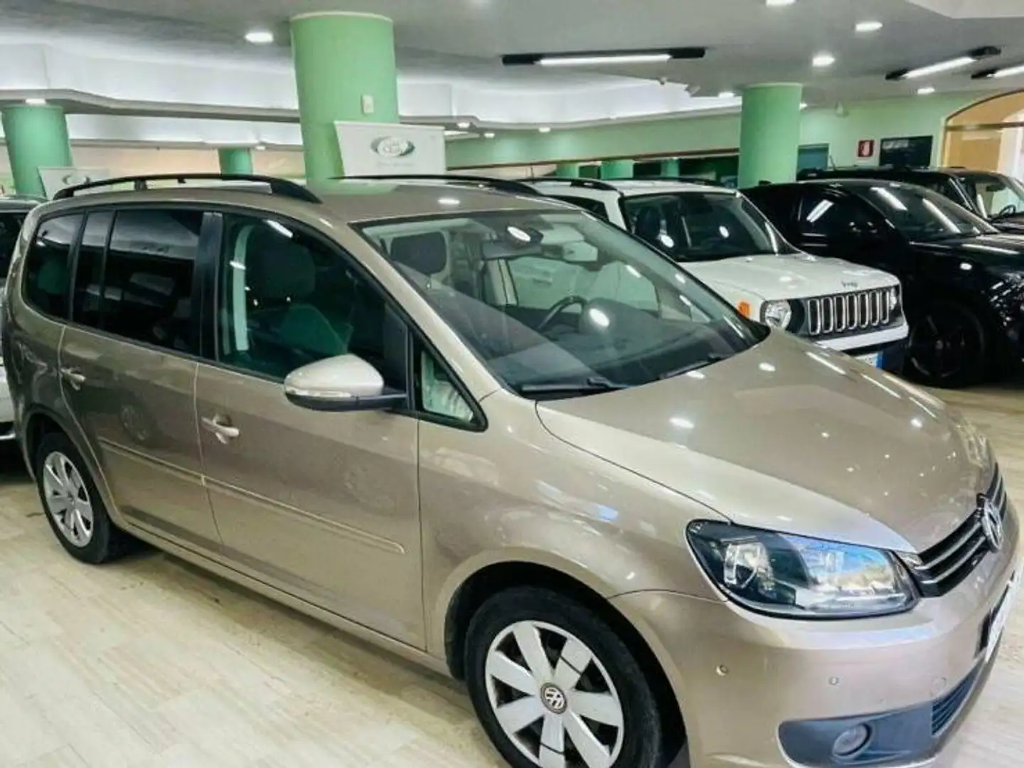Volkswagen Touran 1.6 TDI DSG 105 CV BUSINESS 5 POSTI Bronzo - 1
