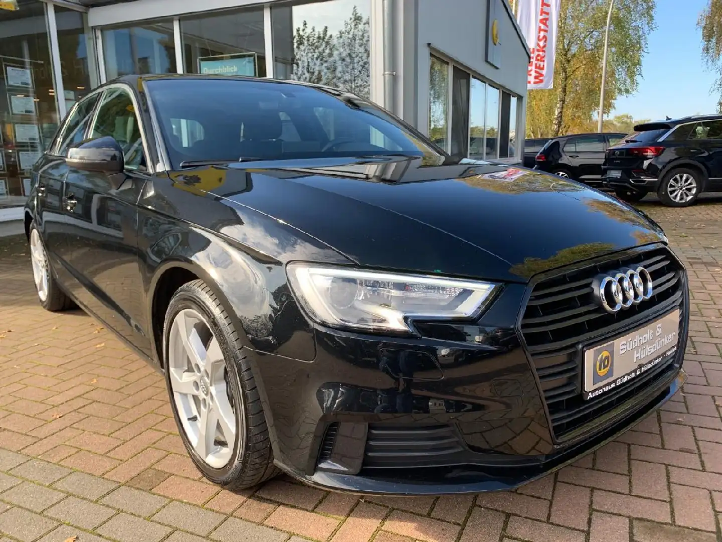 Audi A3 35 TFSI sport S-tonic - Optik-Paket schwarz - PDC Schwarz - 2