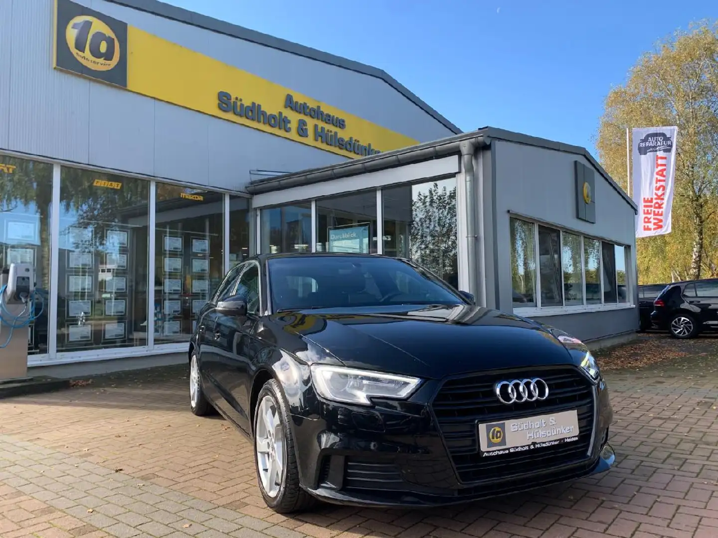 Audi A3 35 TFSI sport S-tonic - Optik-Paket schwarz - PDC Schwarz - 1