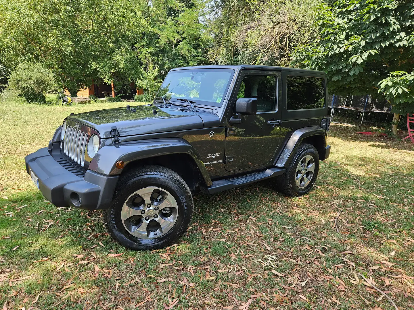 Jeep Wrangler Wrangler 2.8 crd Sahara unlimited Grijs - 1