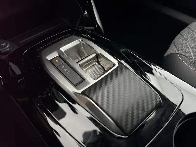 Peugeot 2008 view 15
