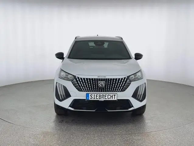 Peugeot 2008 view 2