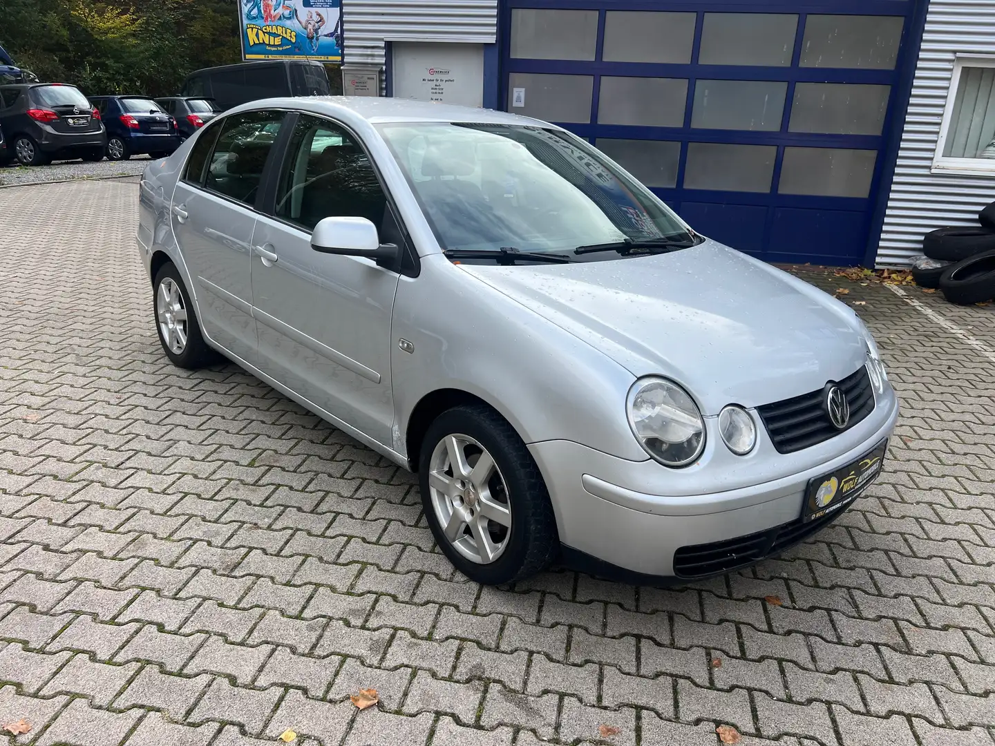 Volkswagen Polo Comfortline Grau - 1