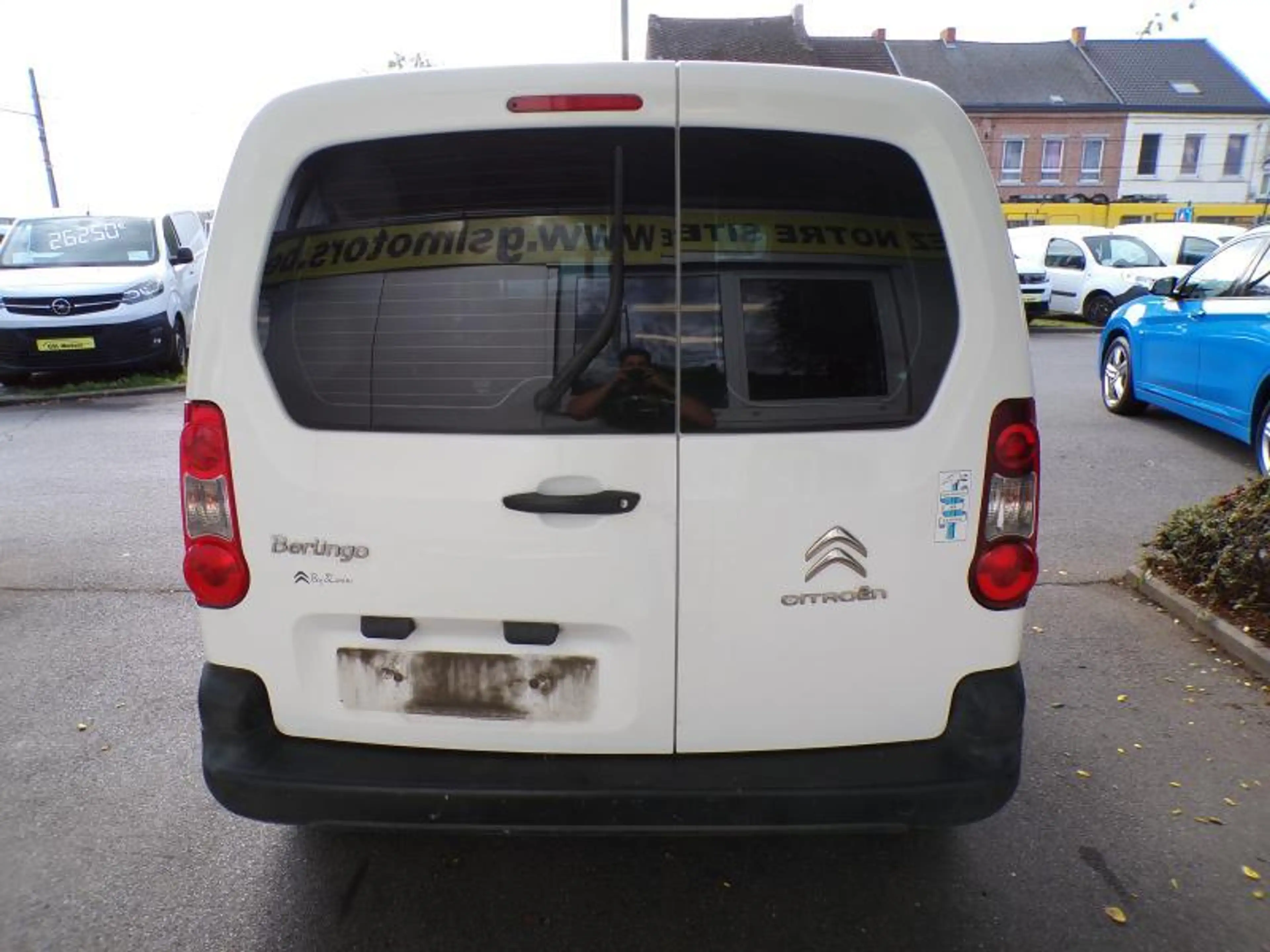 Citroen Berlingo 1.6 99cv 3 places Blanc 11/18 66898km Airco GPS — photo 5