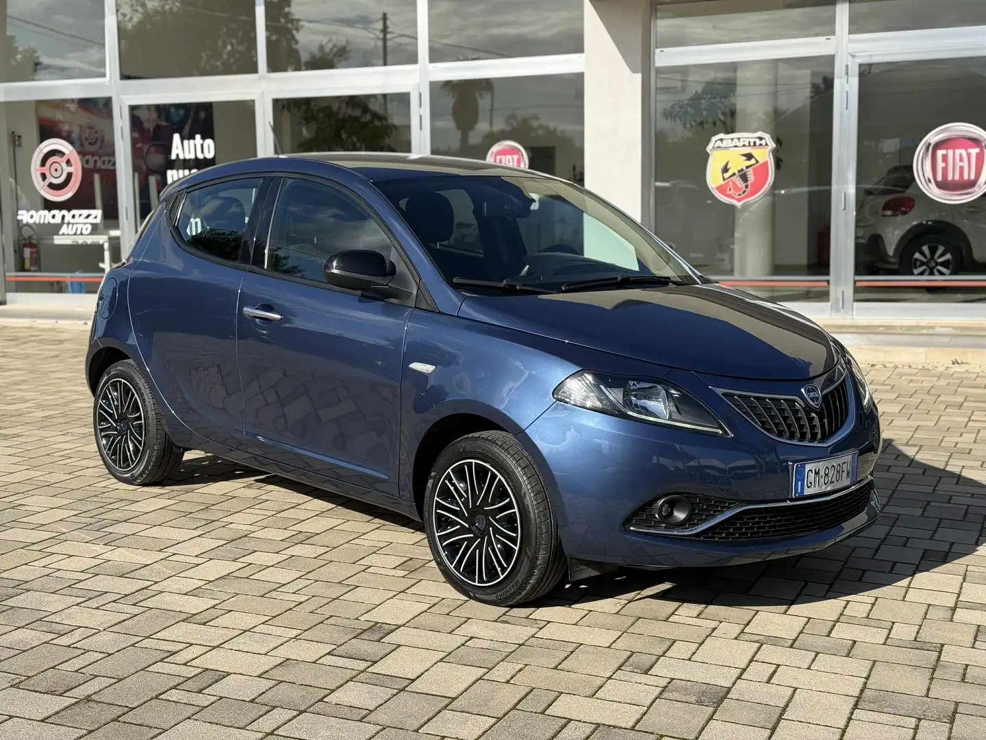 Lancia Ypsilon Ypsilon III 2021 1.0 firefly hybrid Gold s Blu/Azzurro - 1