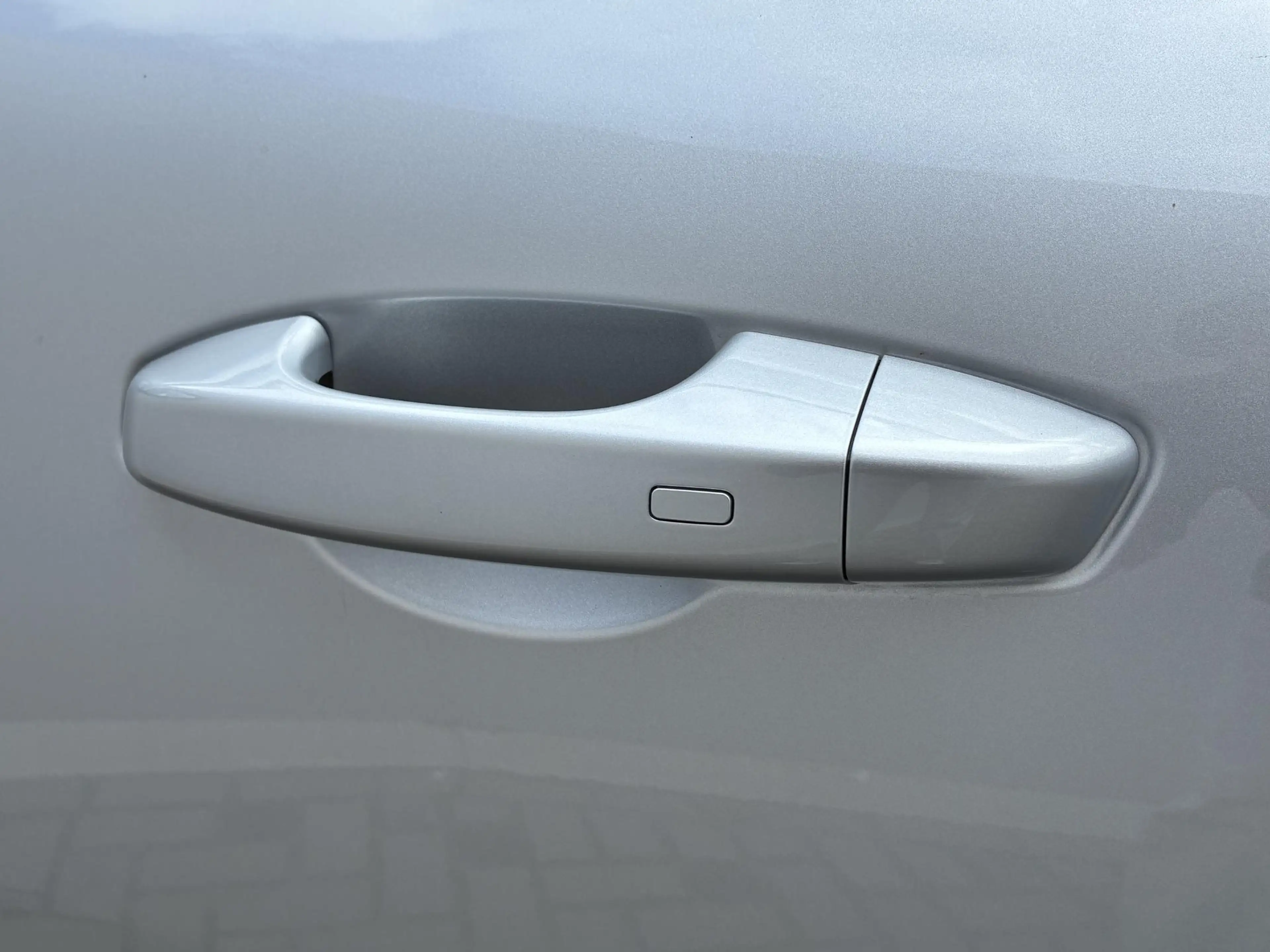 Geely Starray EM-i 1.5 Max+ / 29,8 kWh / 136KM WLTP / max 1055KM Acti — photo 26
