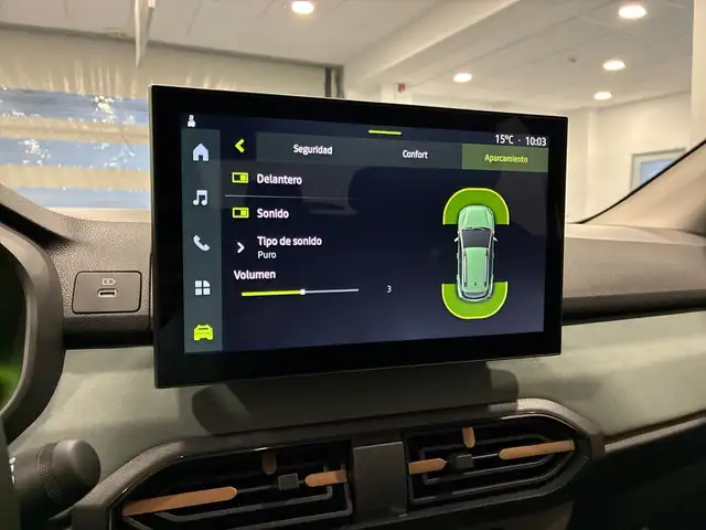 Dacia Sandero view 17