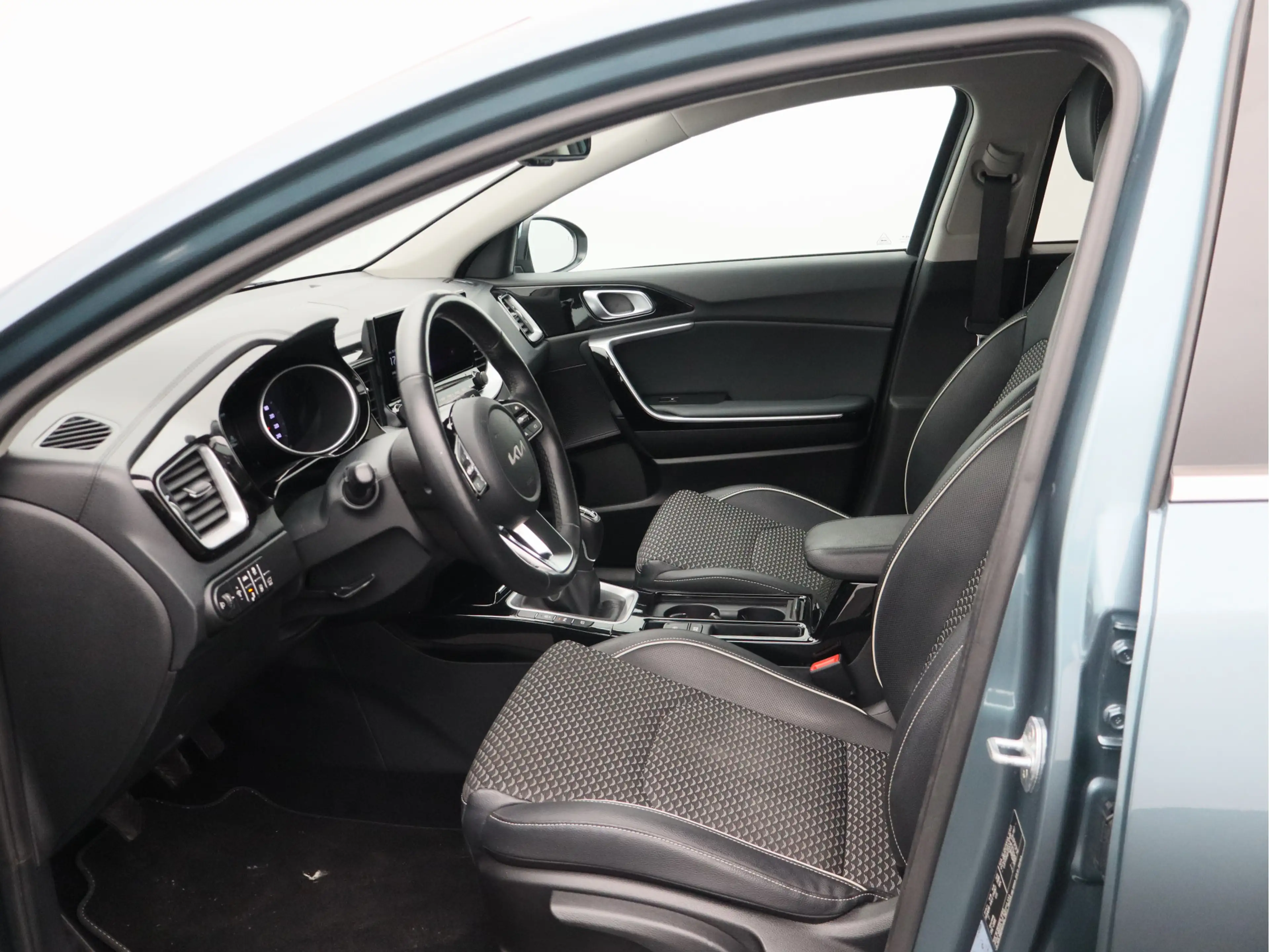 Kia Ceed SW / cee'd SW Sportswagon 1.0 T-GDi DynamicPlusLine/ zeer mooi! — photo 2
