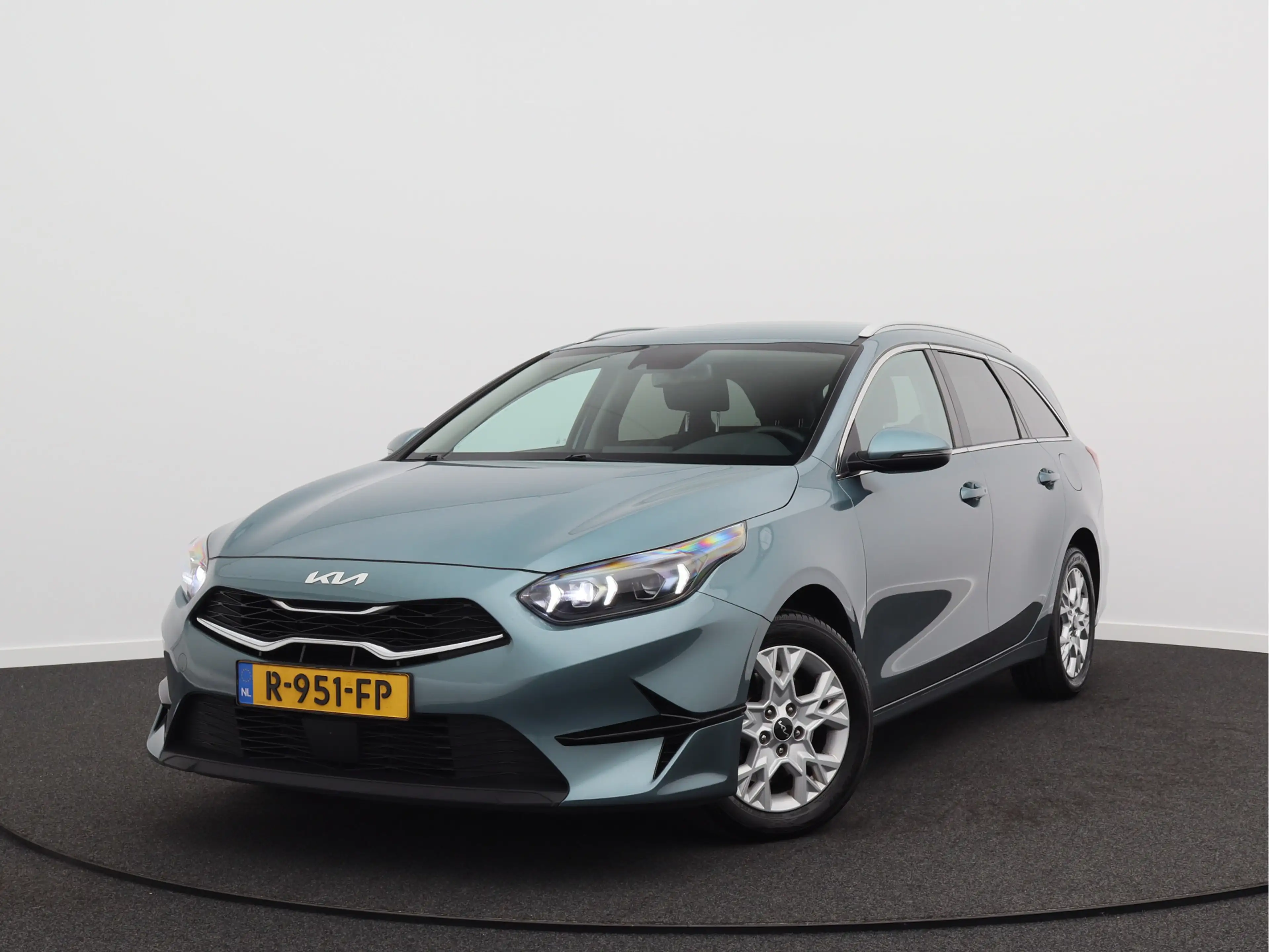 Kia Ceed SW / cee'd SW Sportswagon 1.0 T-GDi DynamicPlusLine/ zeer mooi! — photo 4