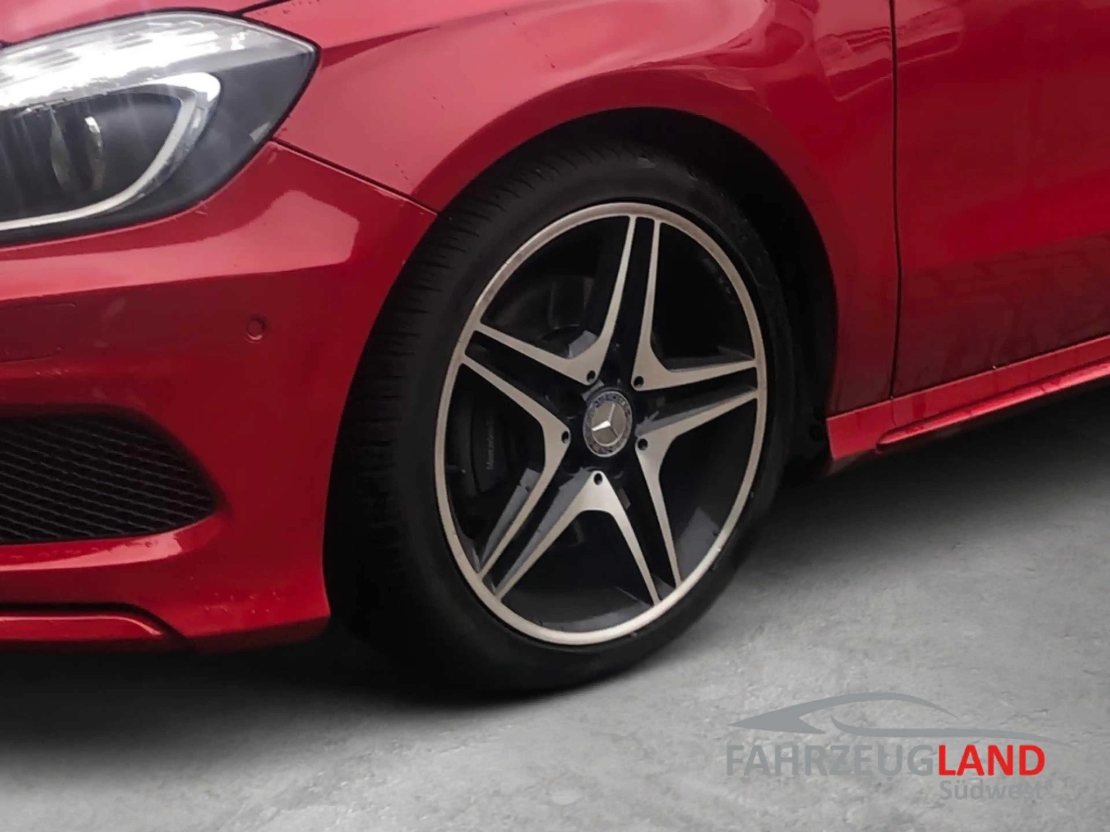 Mercedes-Benz A 250 AMG Line Autom Navi Rückfahr Pano Bi Xenon Sound H — photo 6