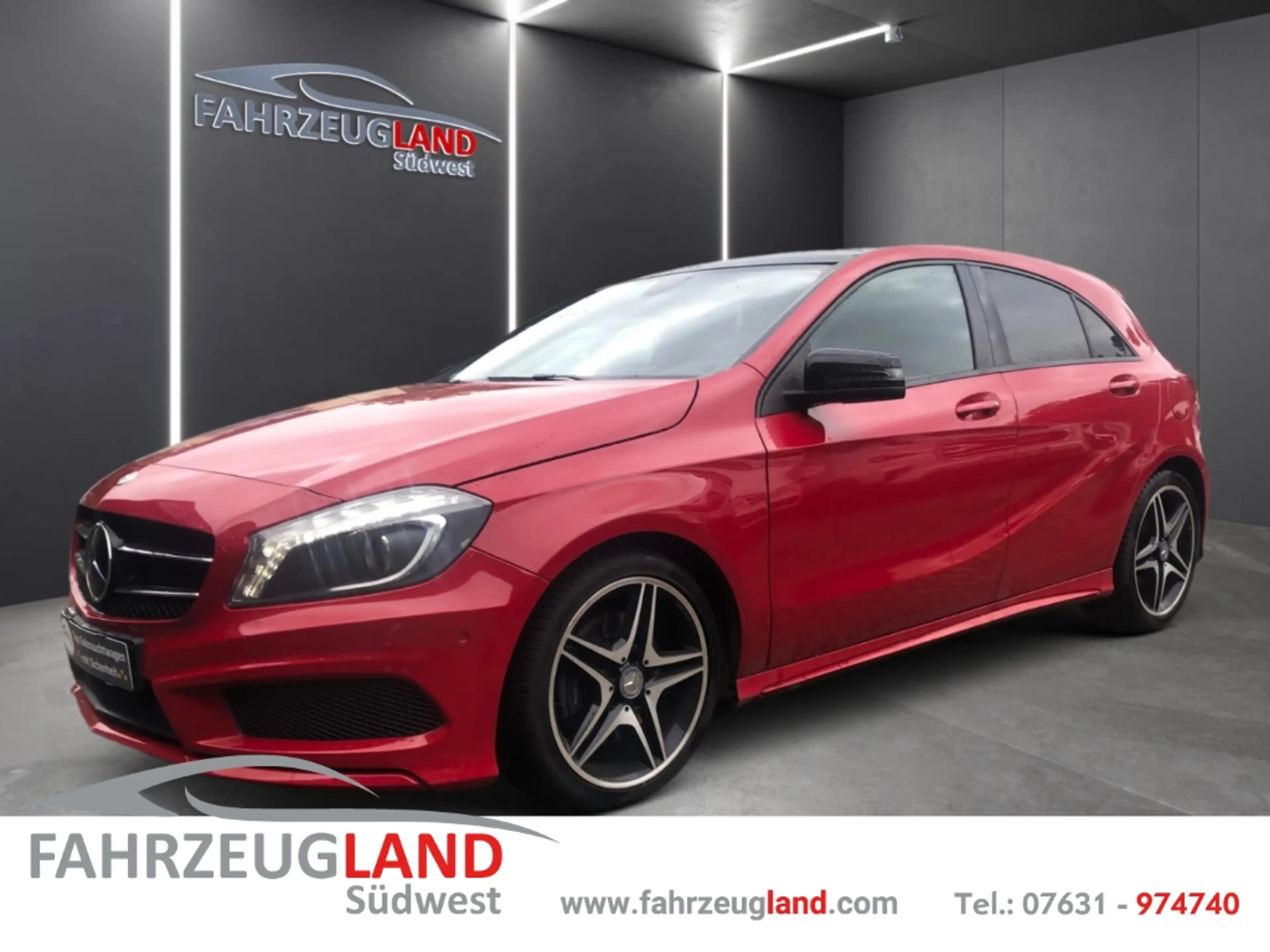 Mercedes-Benz A 250 AMG Line Autom Navi Rückfahr Pano Bi Xenon Sound H