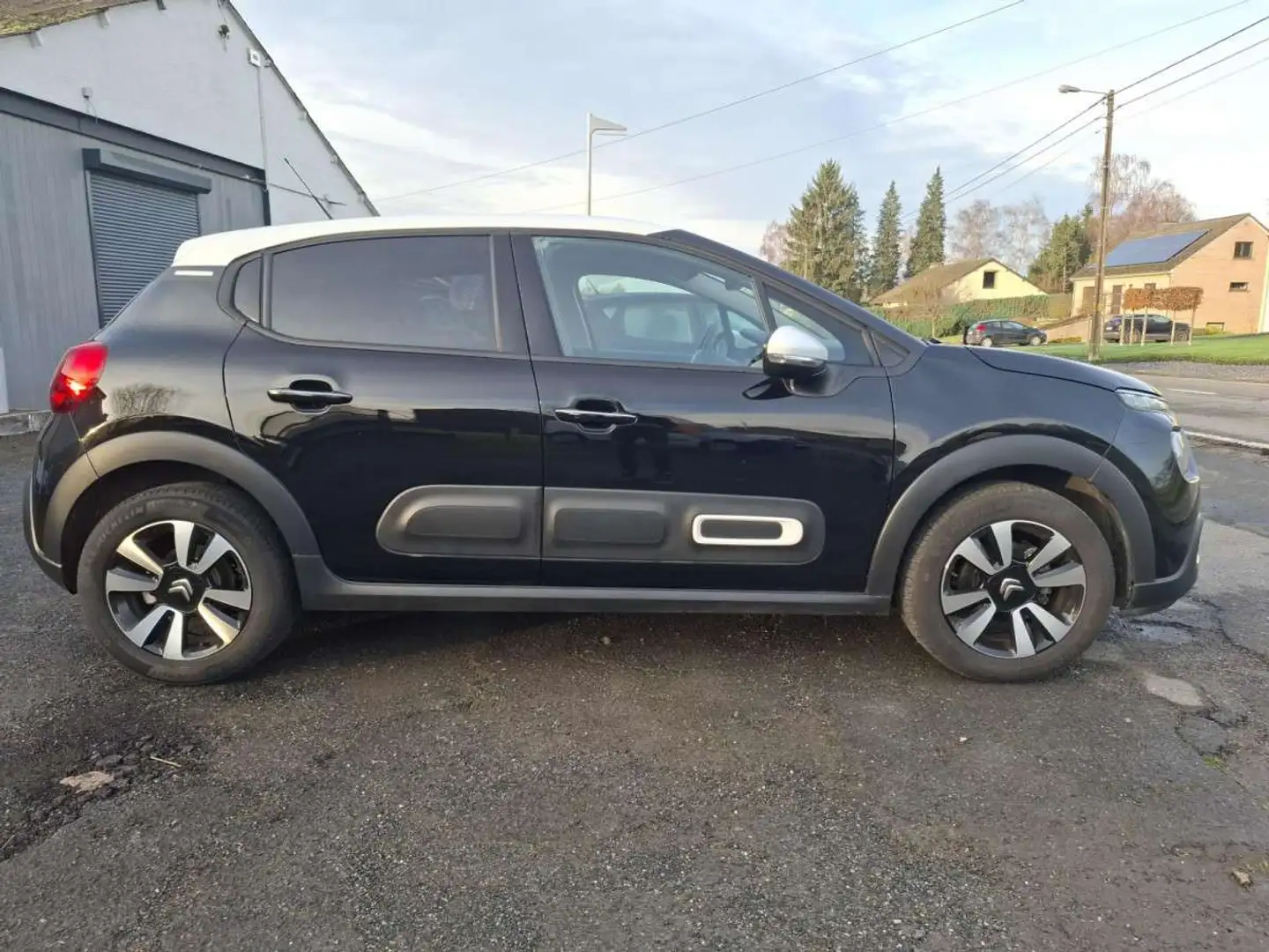 Citroen C3 1.2 PureTech Max Gris - 2