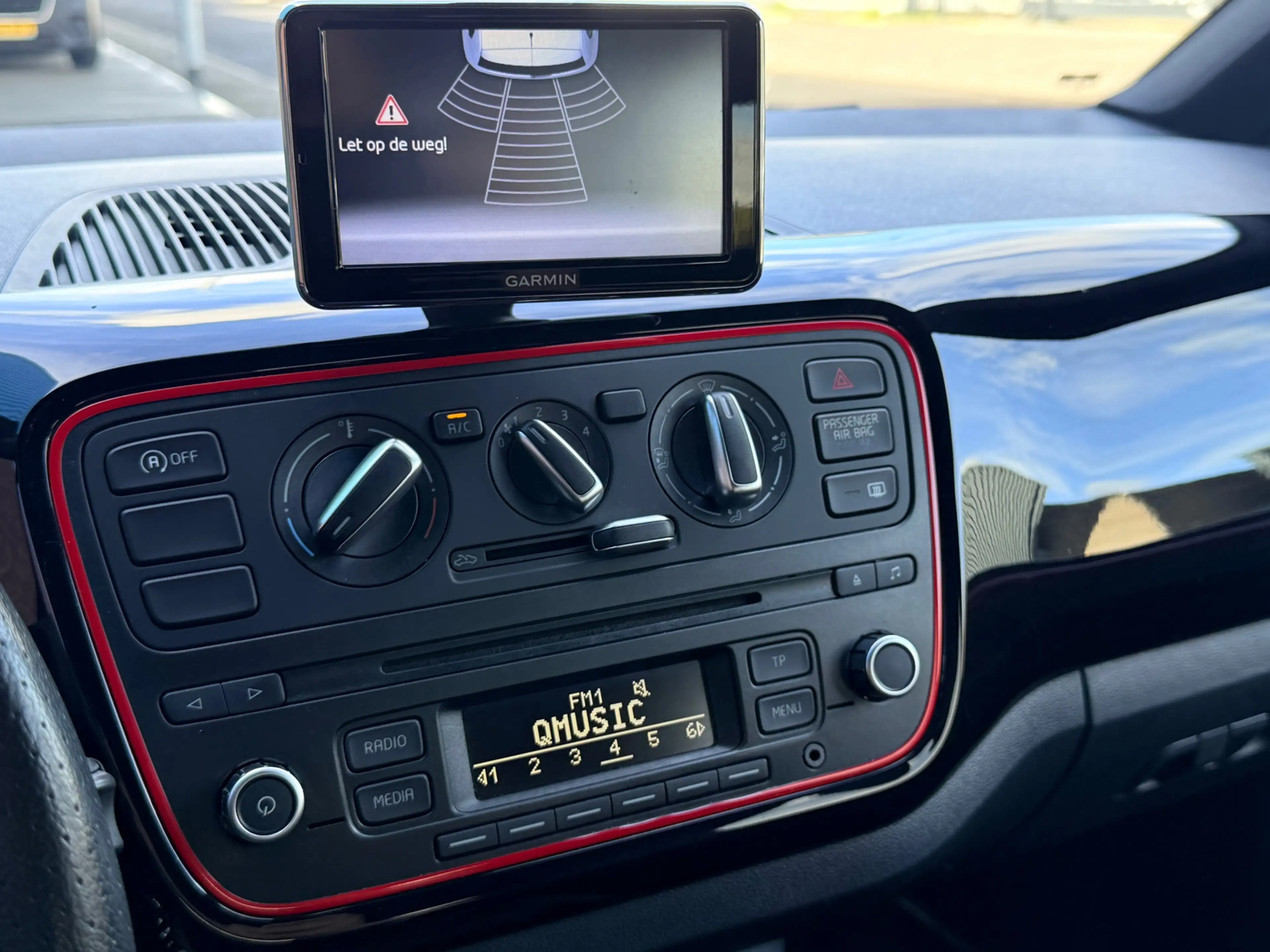 SEAT Mii 1.0 FR Connect Airco — photo 14