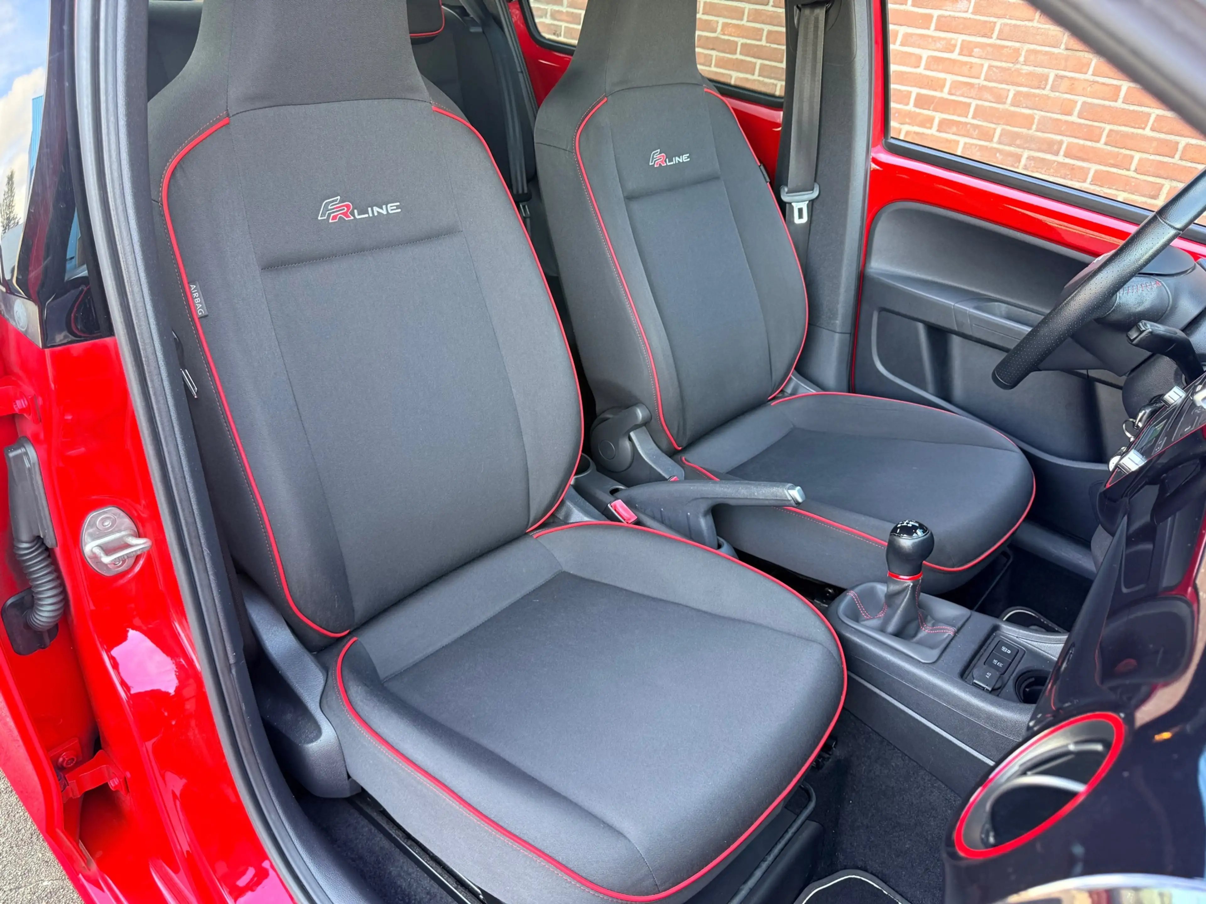 SEAT Mii 1.0 FR Connect Airco — photo 13