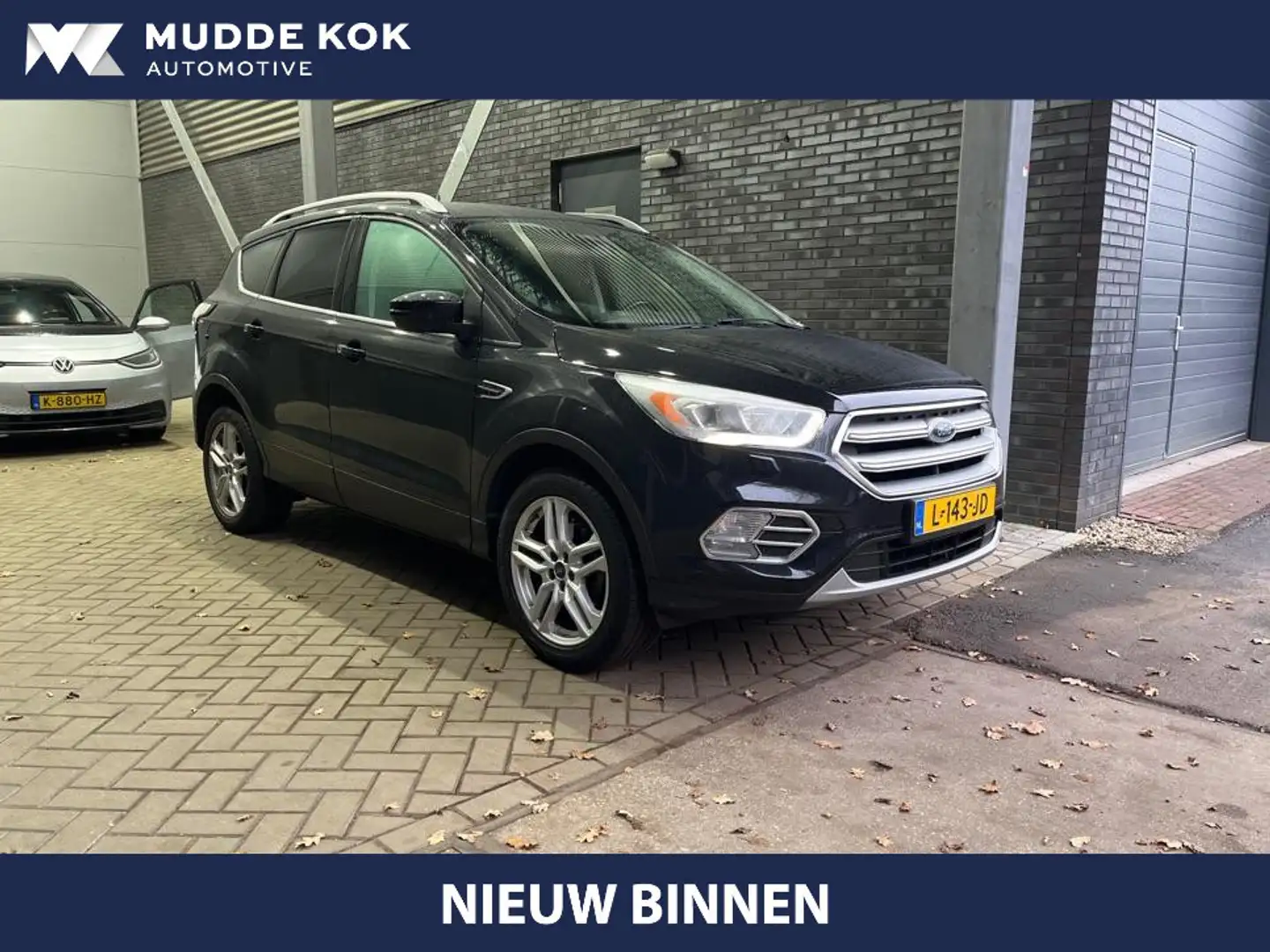 Ford Kuga 1.5 EcoBoost Titanium | Stoelverwarming | Keyless Zwart - 1