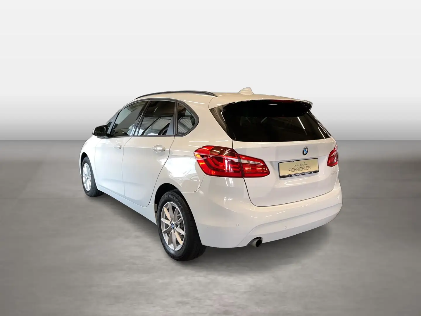 BMW 218 i Active Tourer 1.5 ACC el.Heck LED 2xKlima White - 2