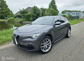 2.0 T 280pk / AWD / Leder / Camera / Navi