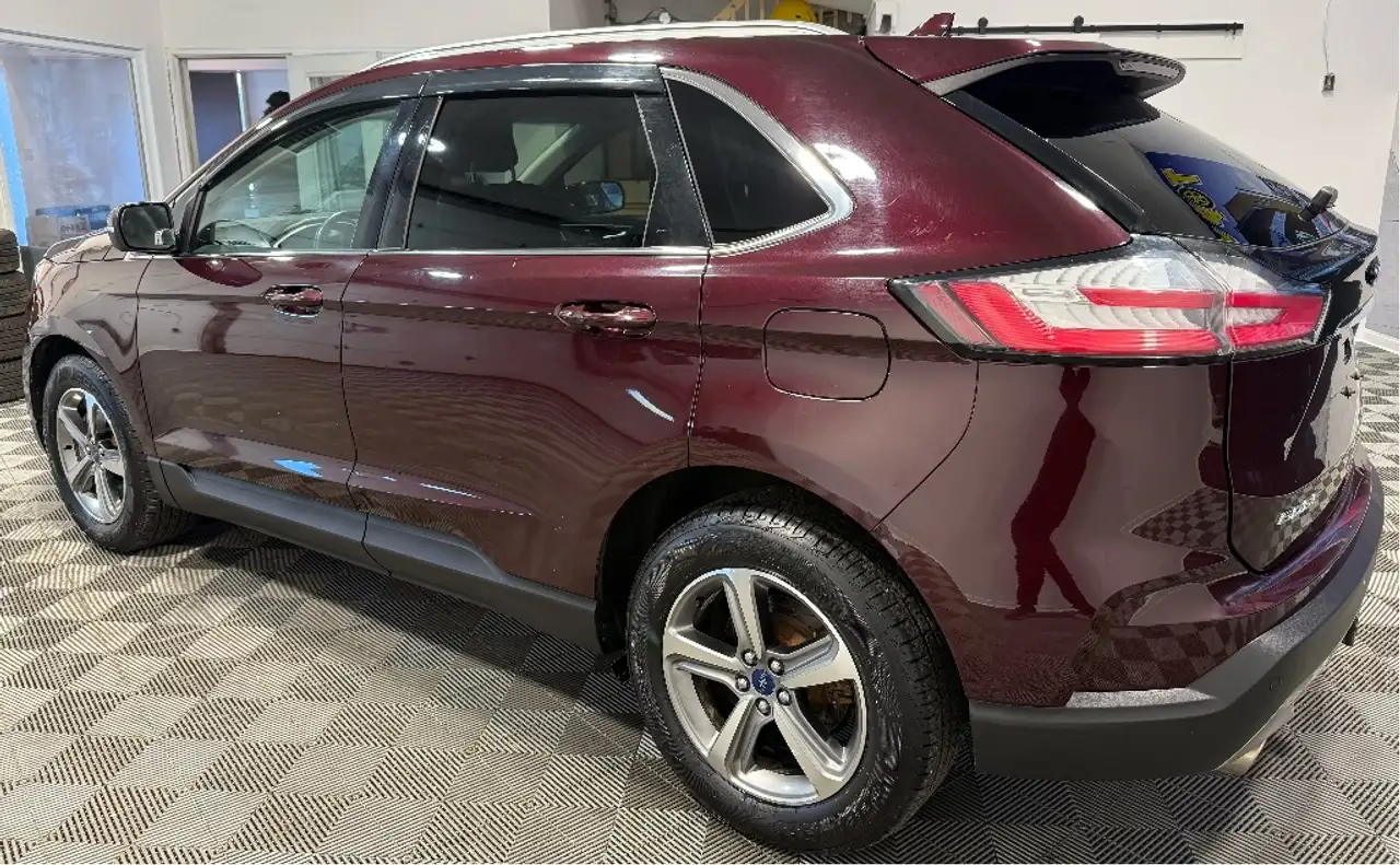 Ford Edge снимка Ford Edge
