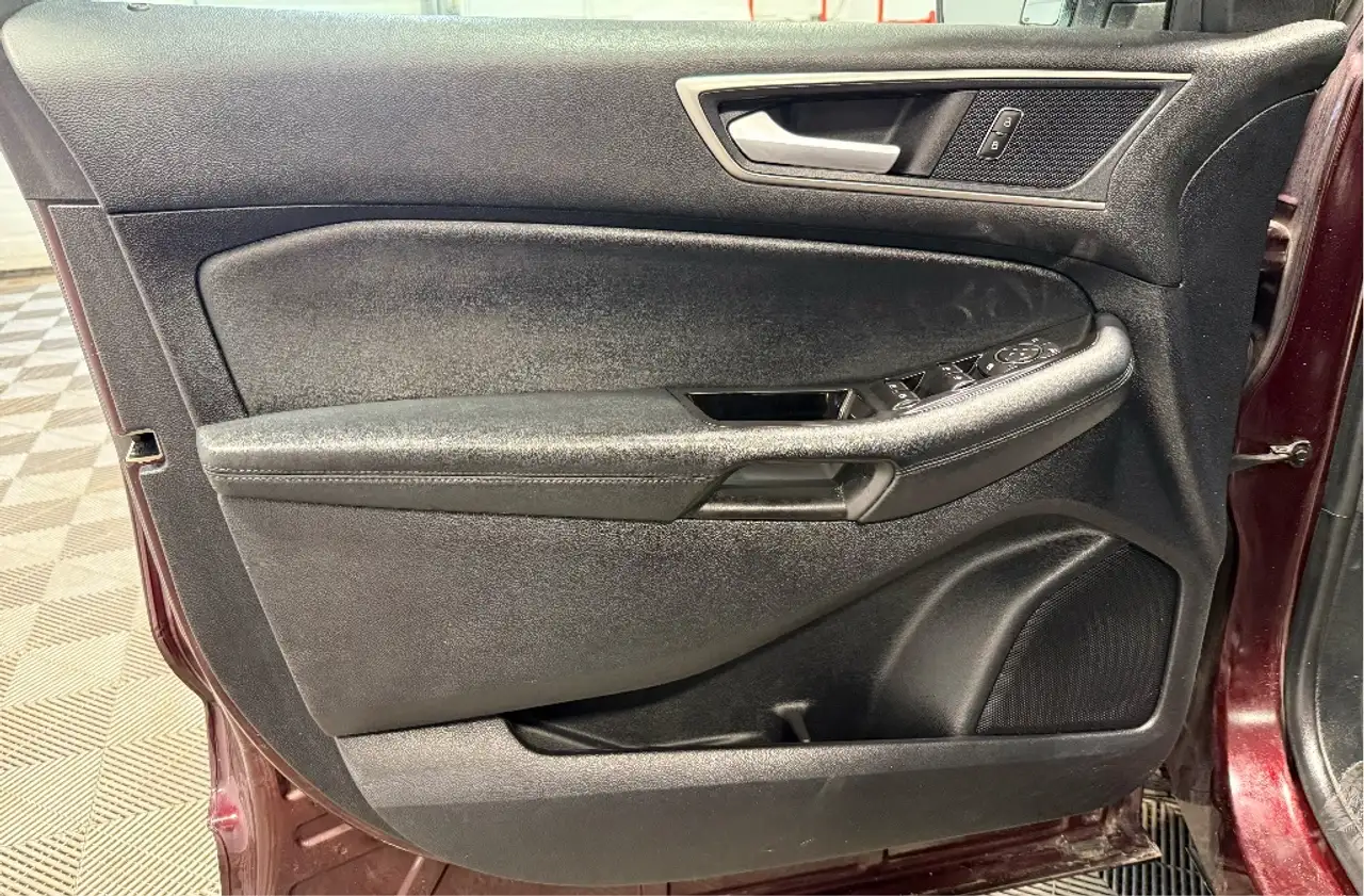 Ford Edge снимка Ford Edge