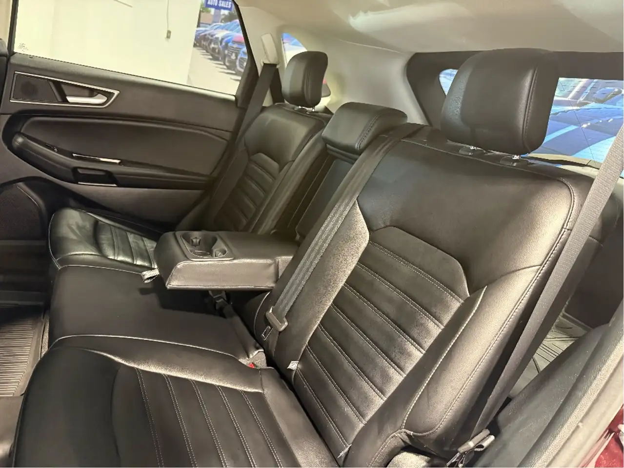 Ford Edge снимка Ford Edge
