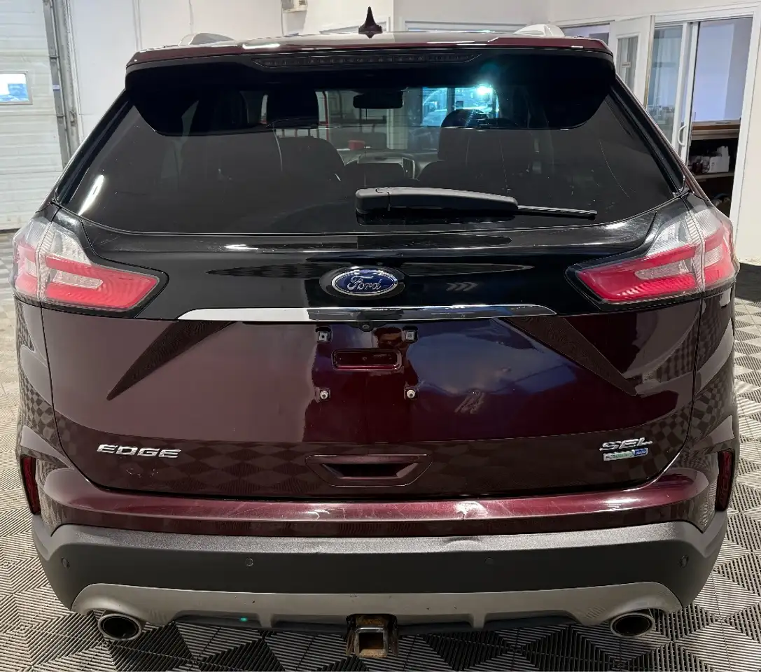 Ford Edge снимка Ford Edge