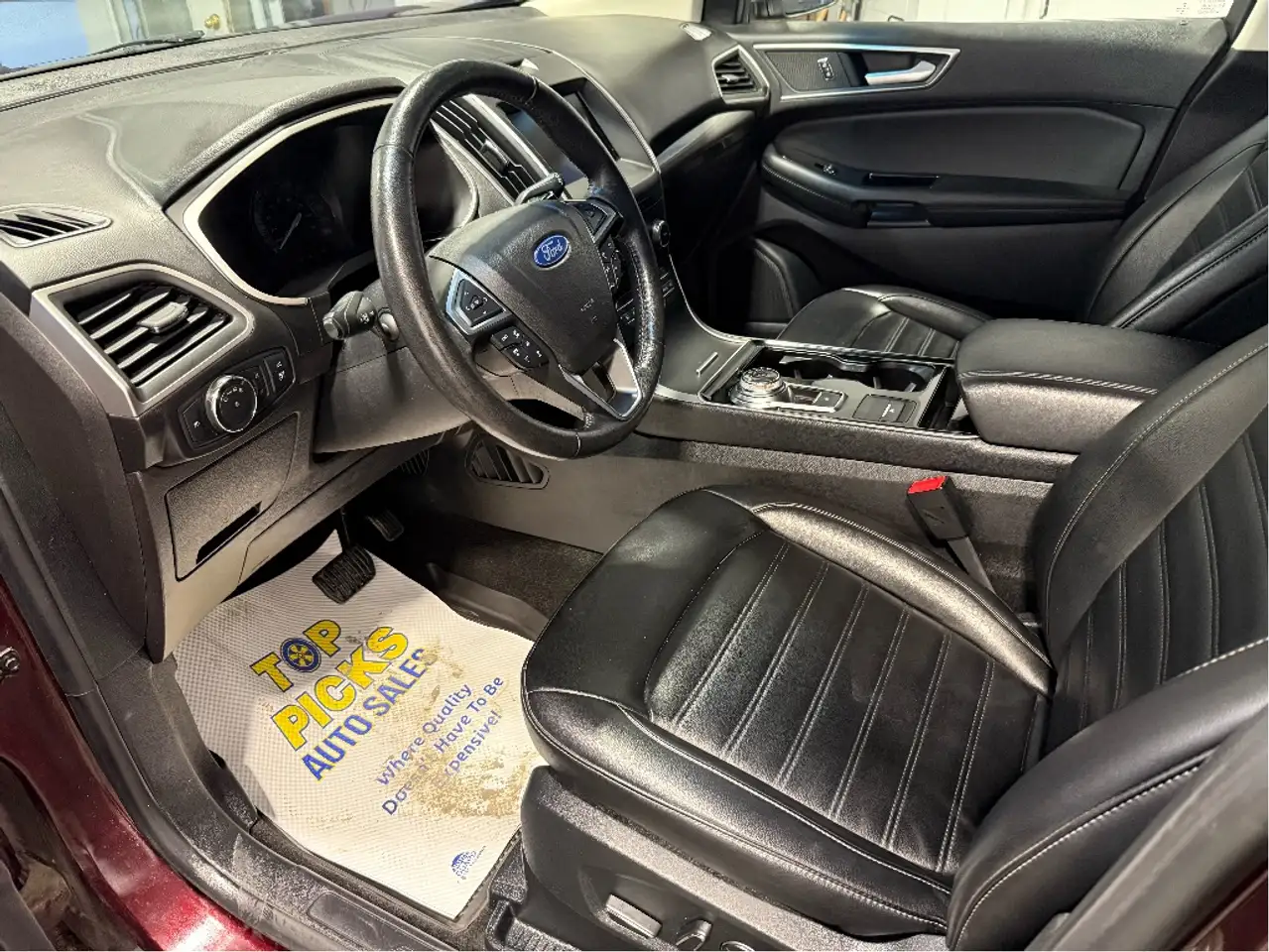 Ford Edge снимка Ford Edge