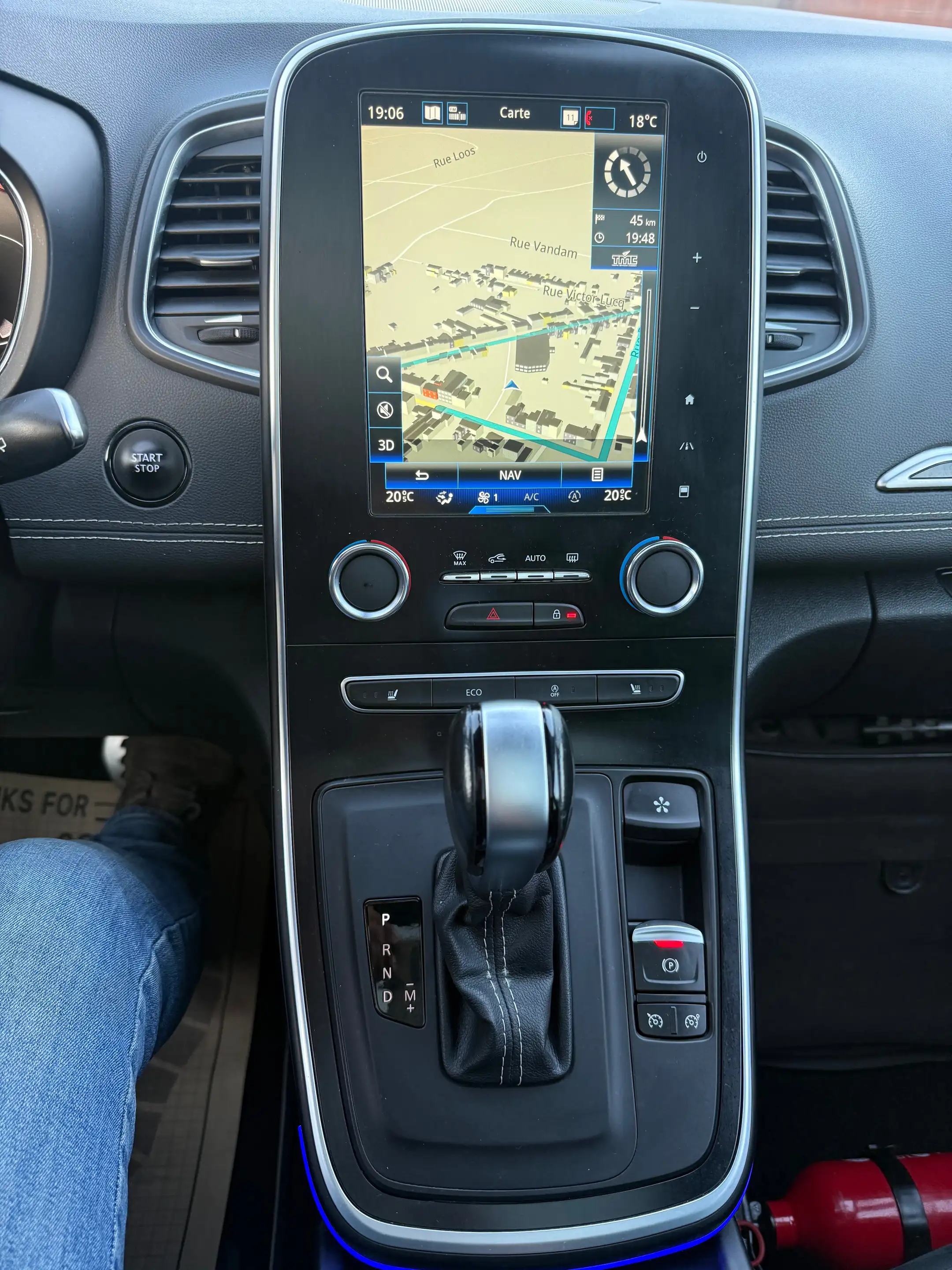 Renault Grand Scenic Grand Scénic 1.33 TCe Black Edition EDC GPF (EU6.2) — photo 13