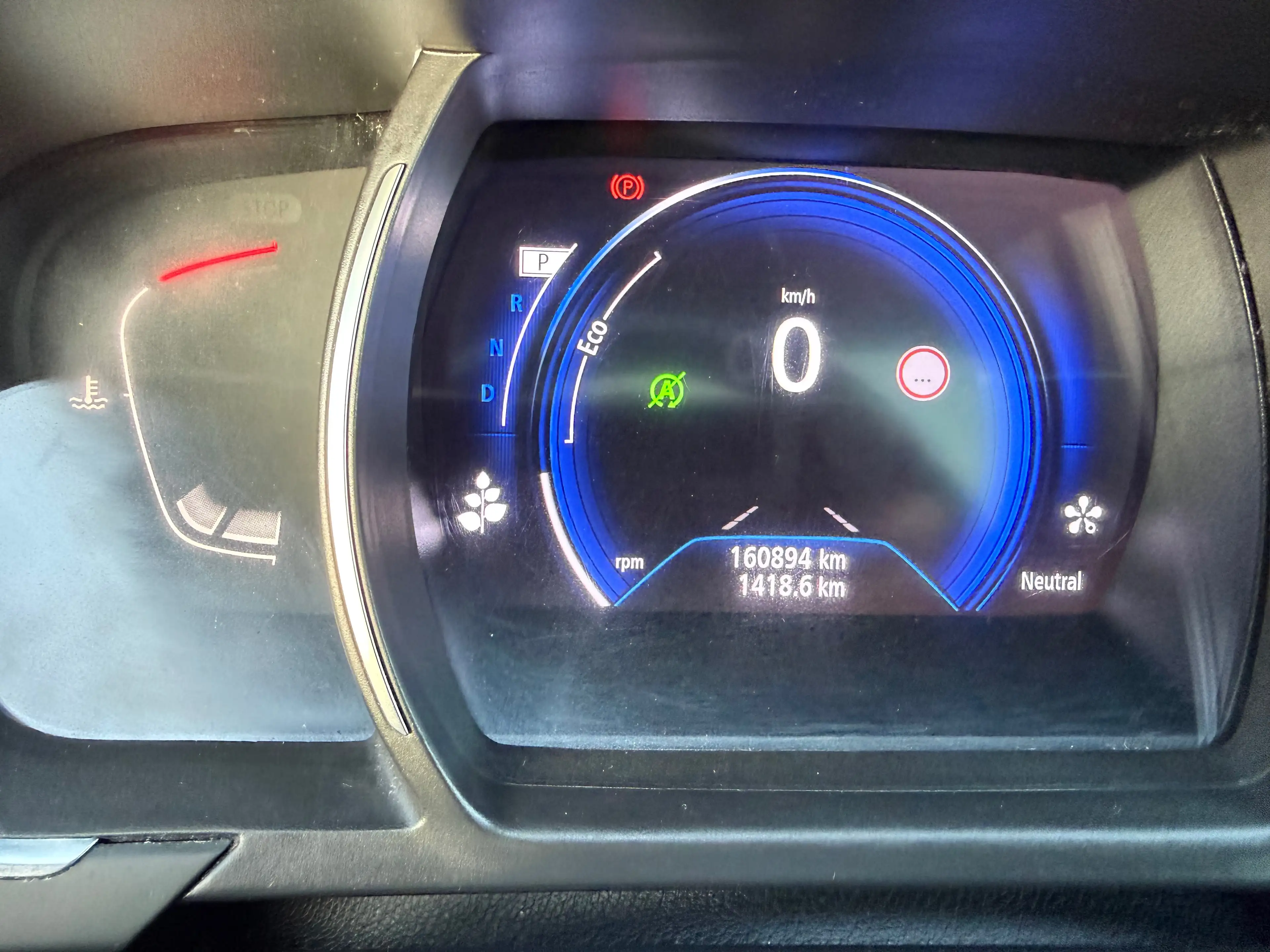 Renault Grand Scenic Grand Scénic 1.33 TCe Black Edition EDC GPF (EU6.2) — photo 10