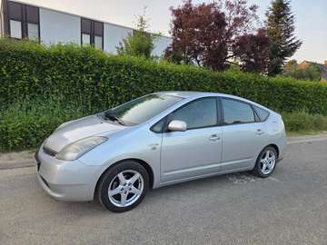 Prius Hybrid 1.5i VVT-i 16v THS Sol