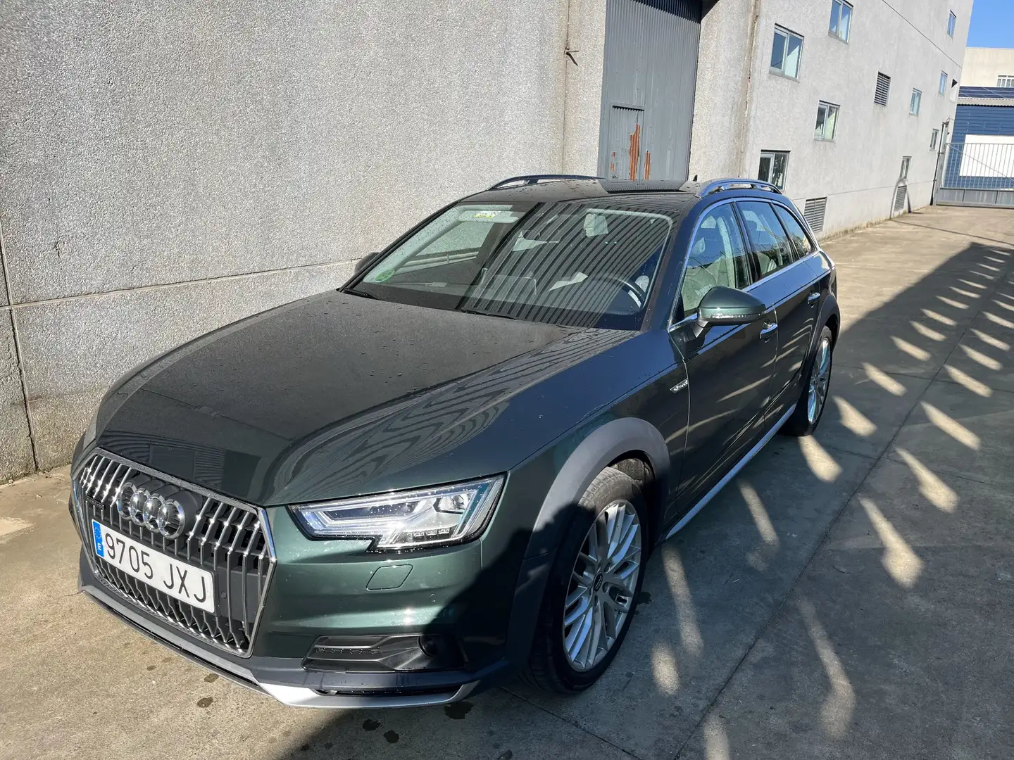 Audi A4 allroad Q. 3.0TDI unlimited edition Tip. 200kW - 1