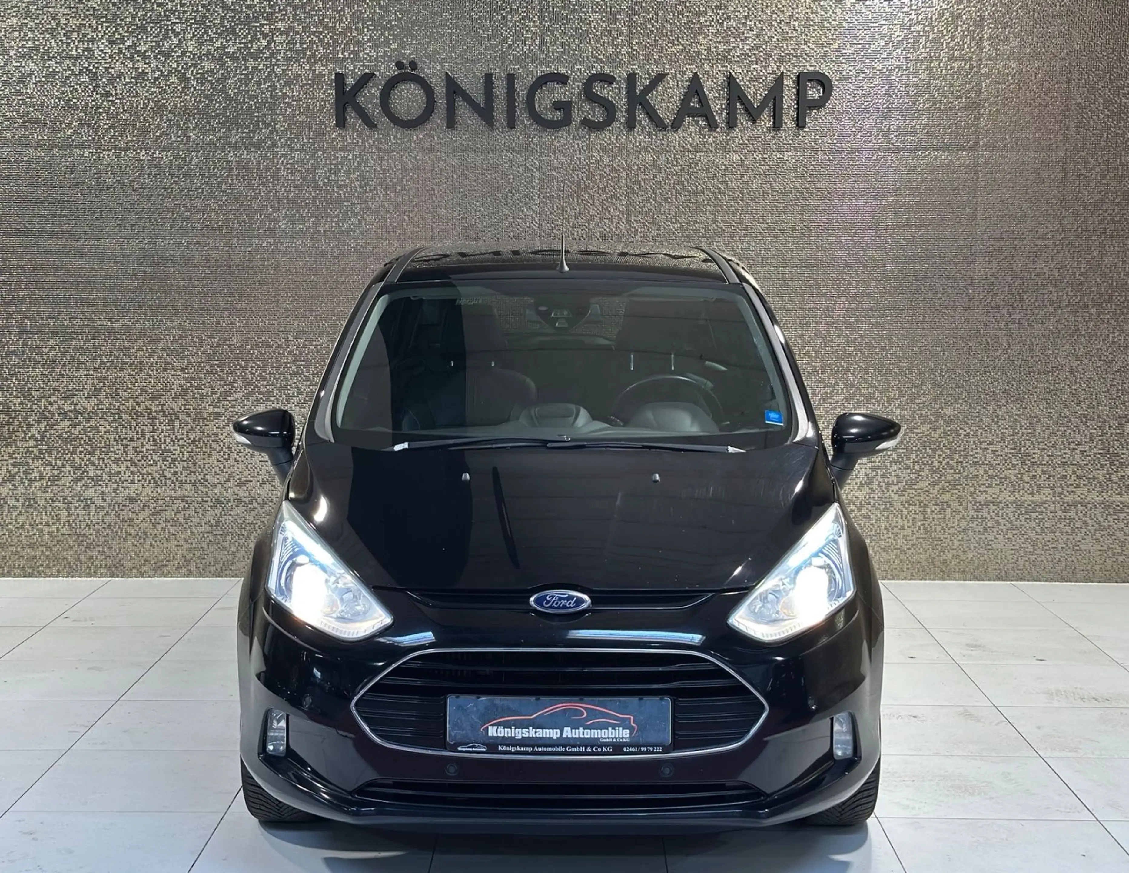Ford B-Max B-MAX Titanium * AHK * PANO * KAMERA * — photo 7
