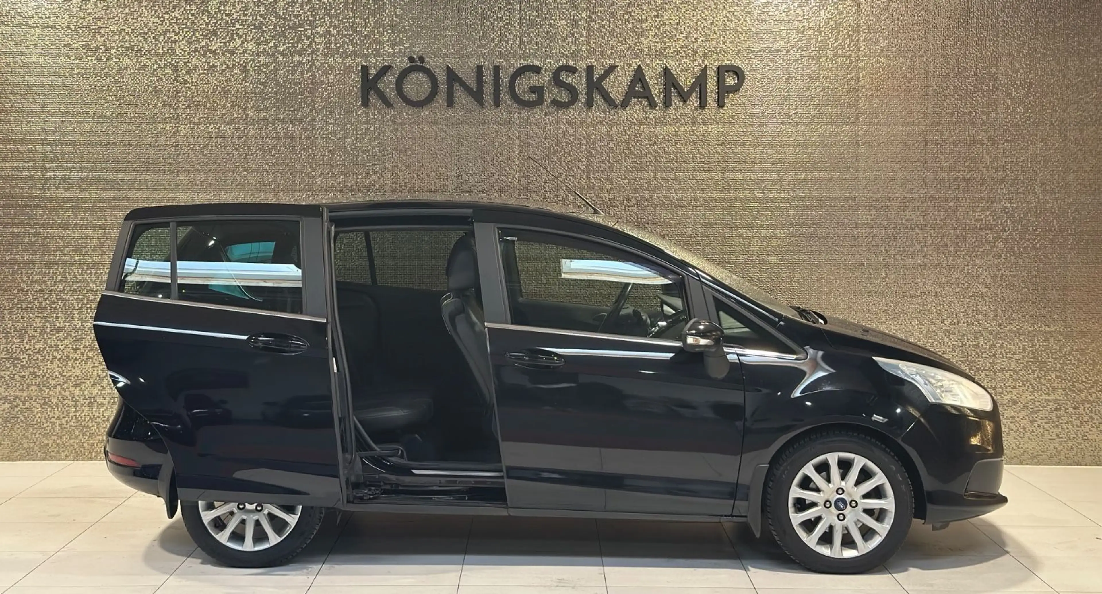 Ford B-Max B-MAX Titanium * AHK * PANO * KAMERA * — photo 3