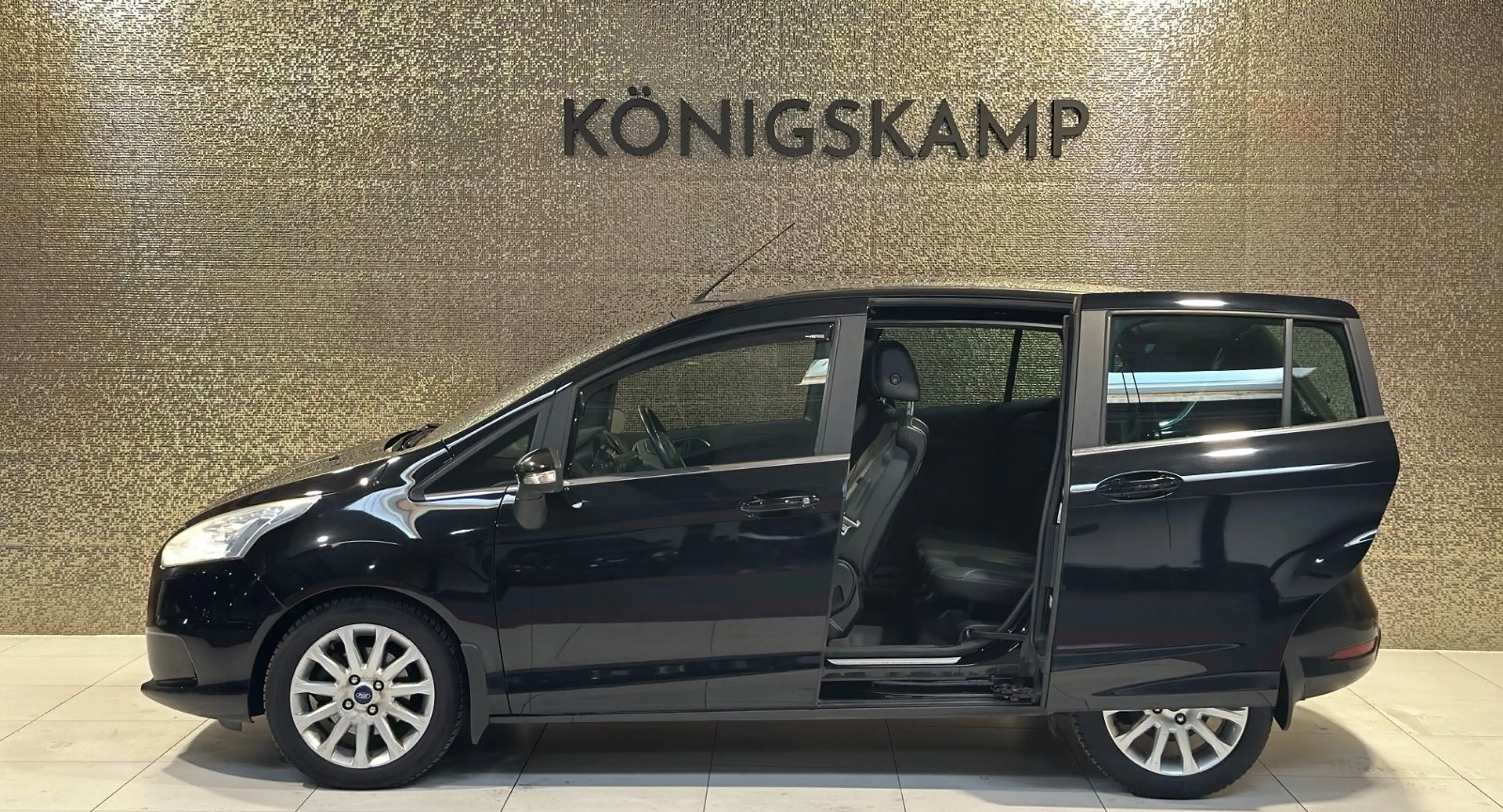 Ford B-Max B-MAX Titanium * AHK * PANO * KAMERA * — photo 6