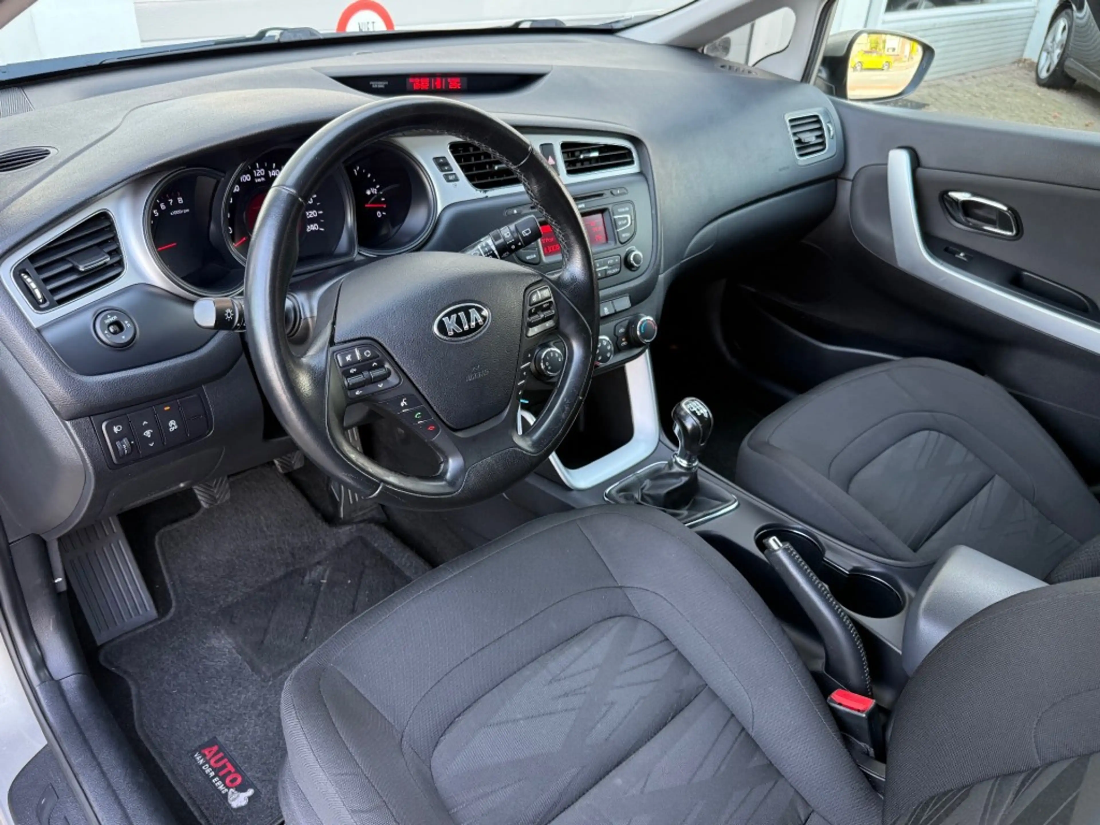 Kia Ceed / cee'd 1.6 GDI 135PK Comfortline Airco Cruise Trekhaak — photo 8