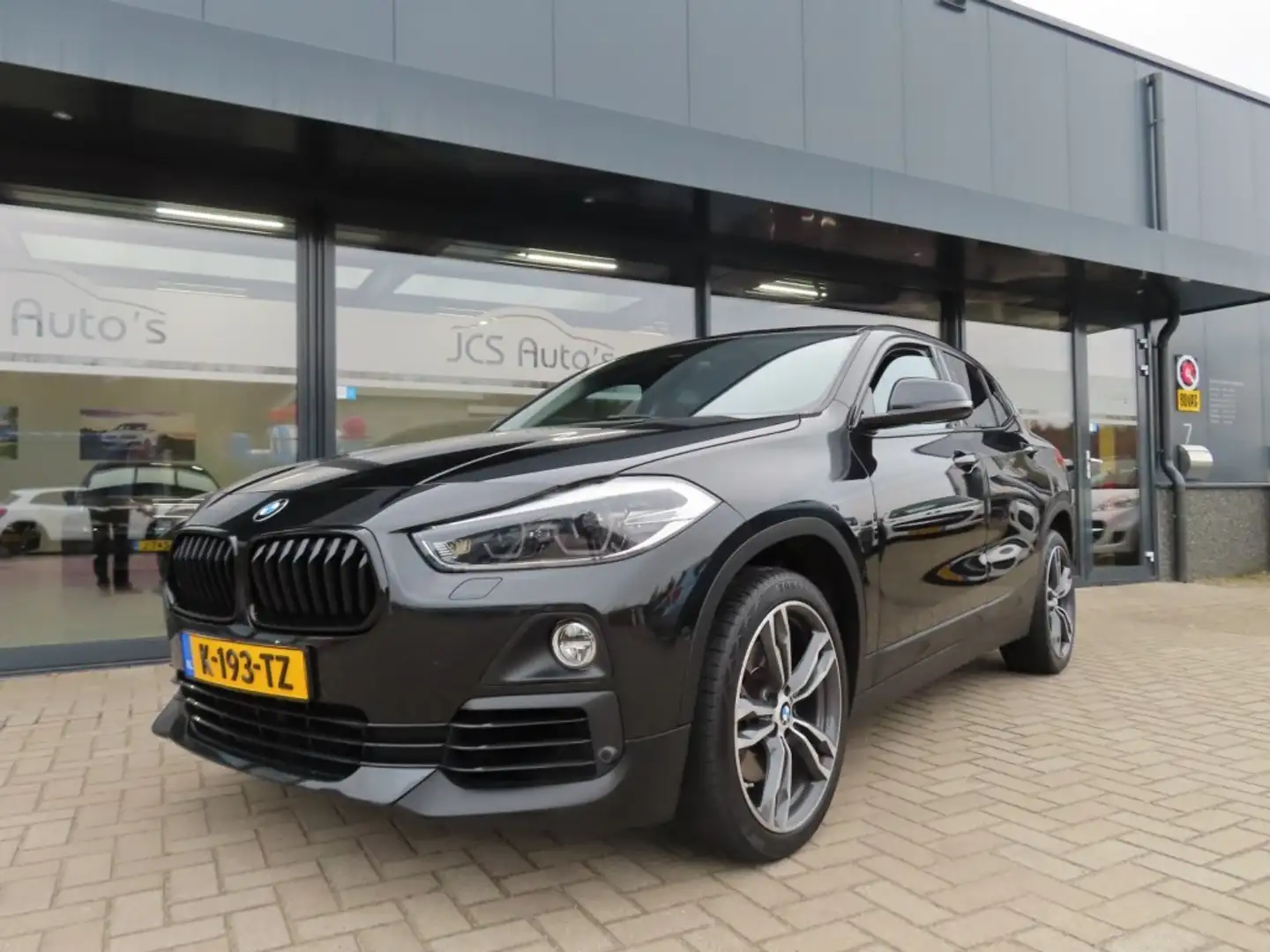 BMW X2 SDRIVE20i High Exe Ecc Leder Led Trekhaak 2019 Noir - 1